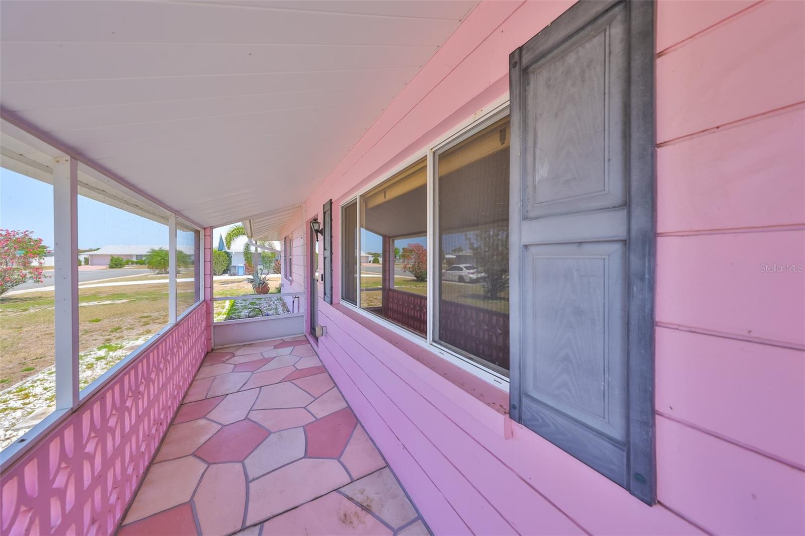 1207 NORWICH CIR, SUN CITY CENTER, FL, 33573