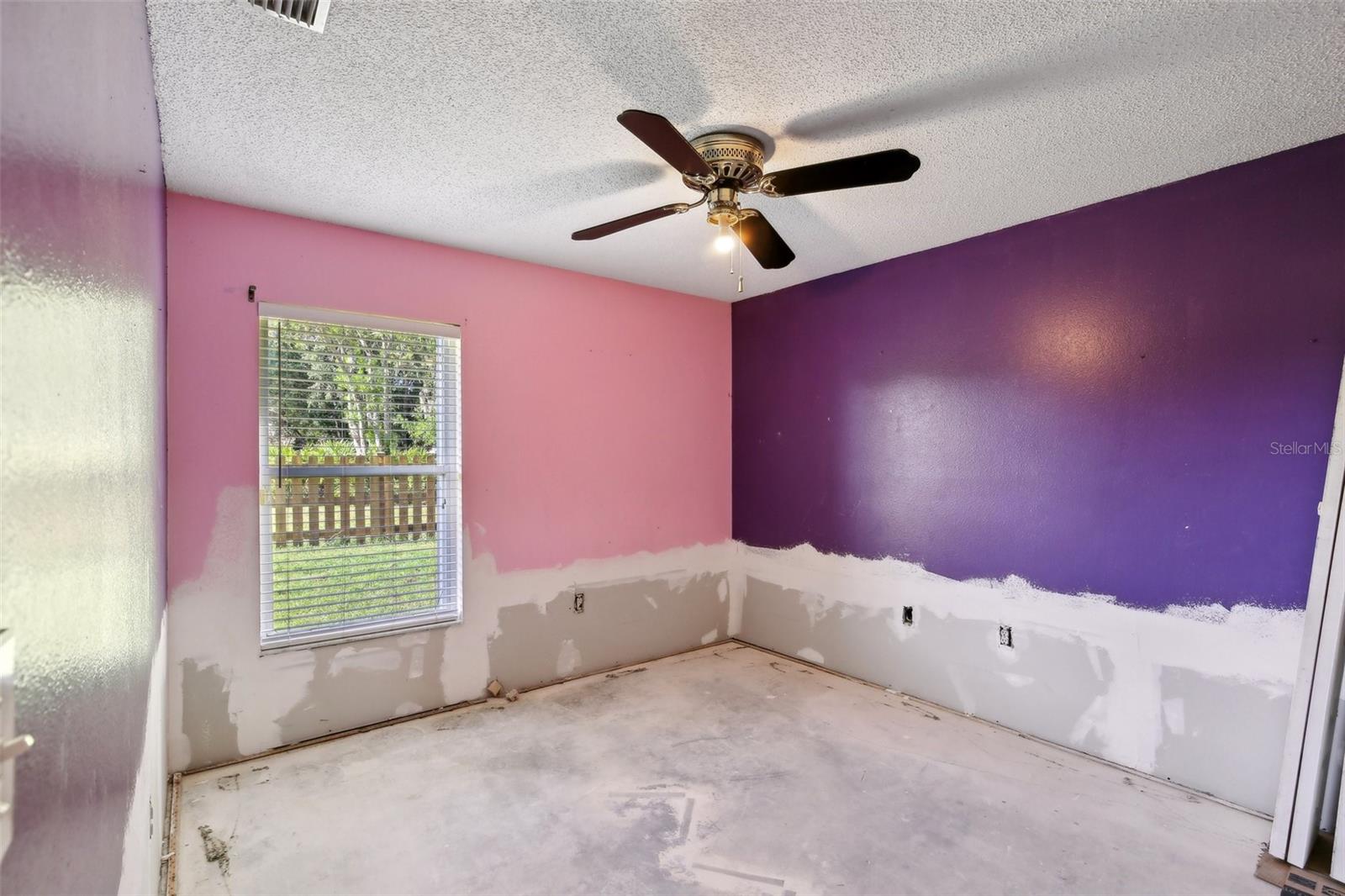 4025 MEADOW RUN LN, WESLEY CHAPEL, FL, 33543