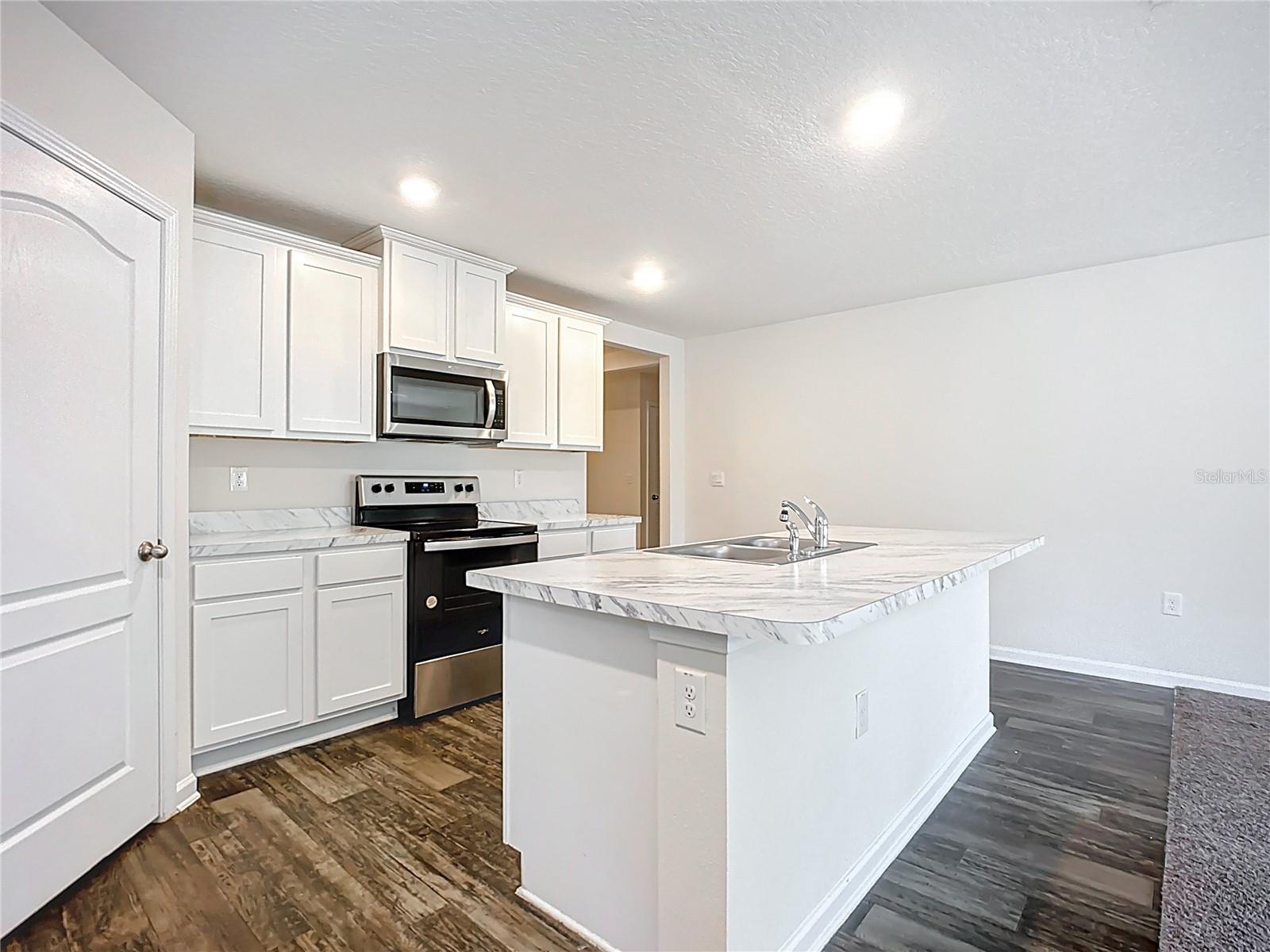 19 ROXLAND LN, PALM COAST, FL, 32164