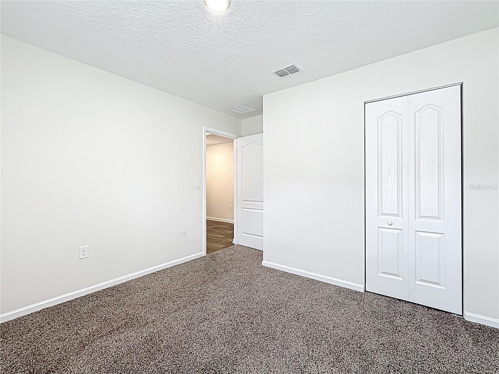 19 ROXLAND LN, PALM COAST, FL, 32164