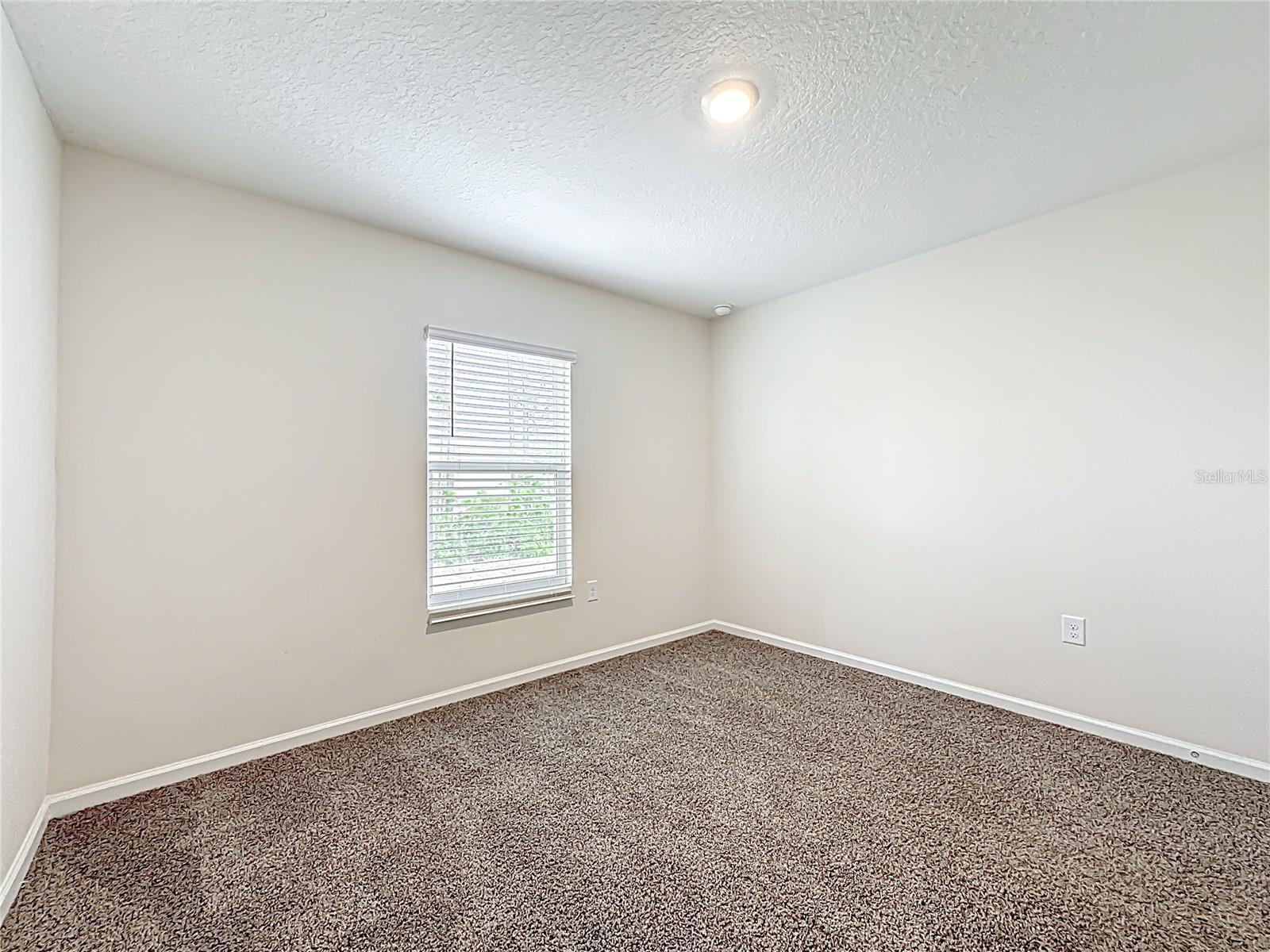 19 ROXLAND LN, PALM COAST, FL, 32164