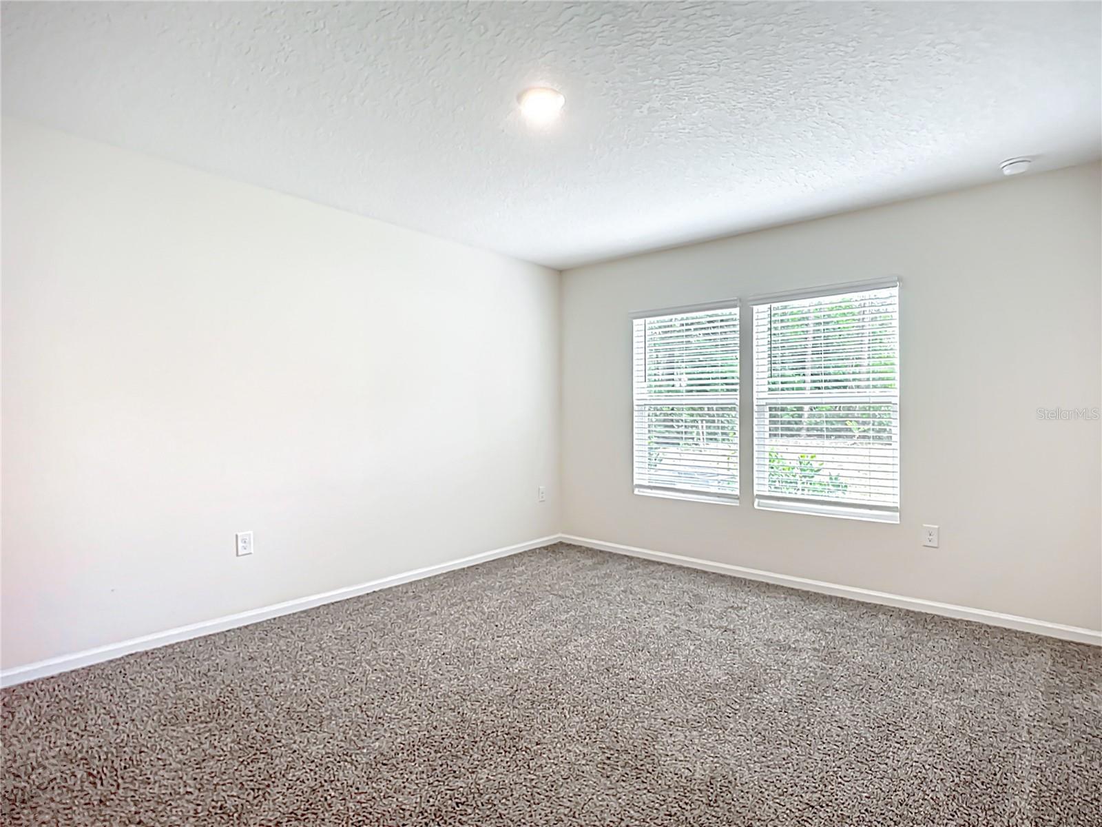 19 ROXLAND LN, PALM COAST, FL, 32164