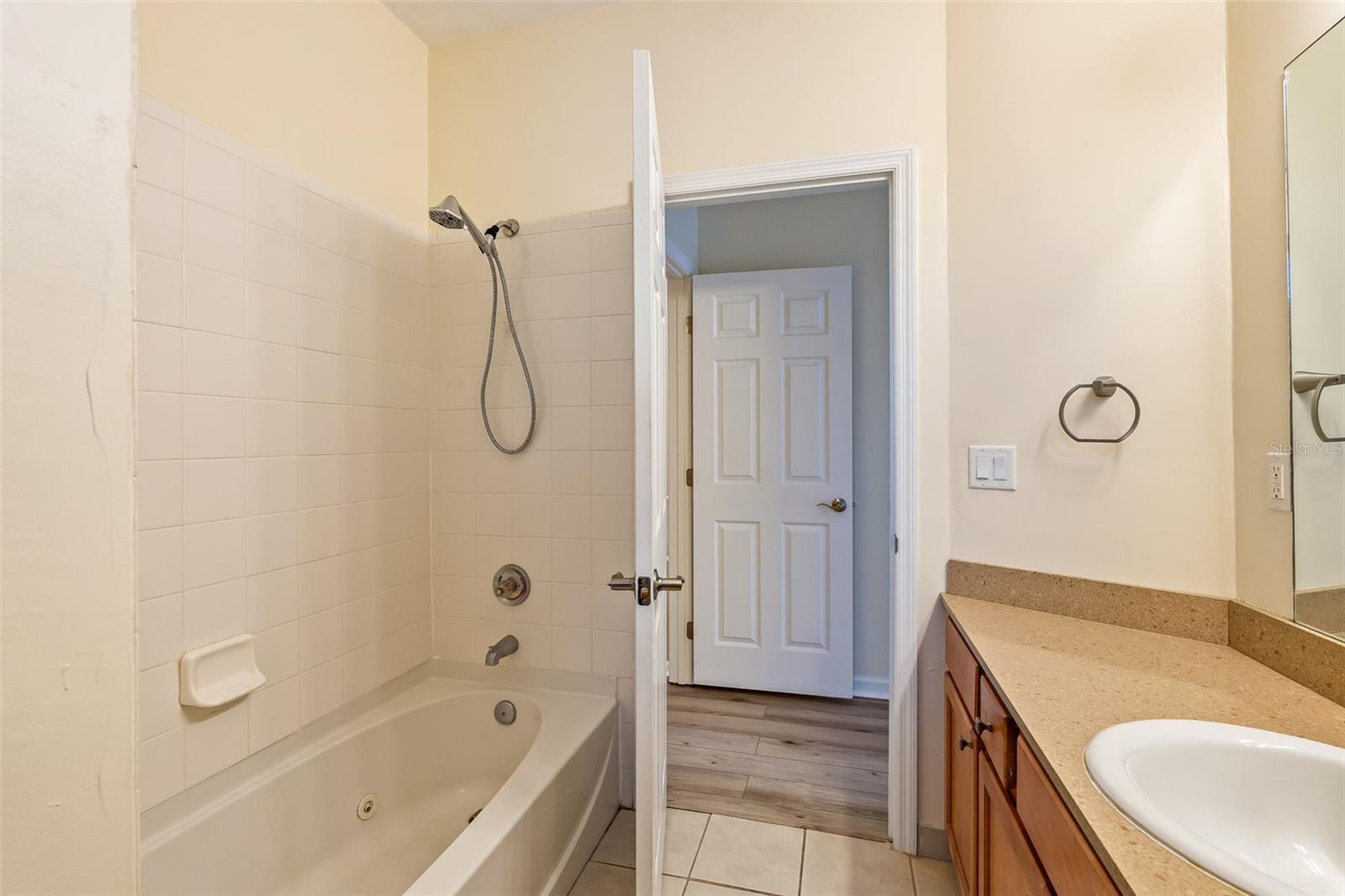 851 NW 21ST AVE #851, GAINESVILLE, FL, 32609