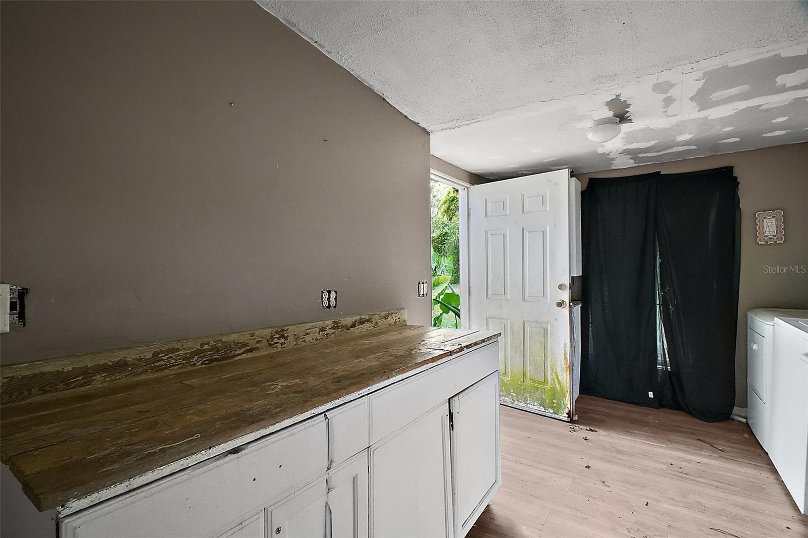 89 NE 169TH AVE, SILVER SPRINGS, FL, 34488