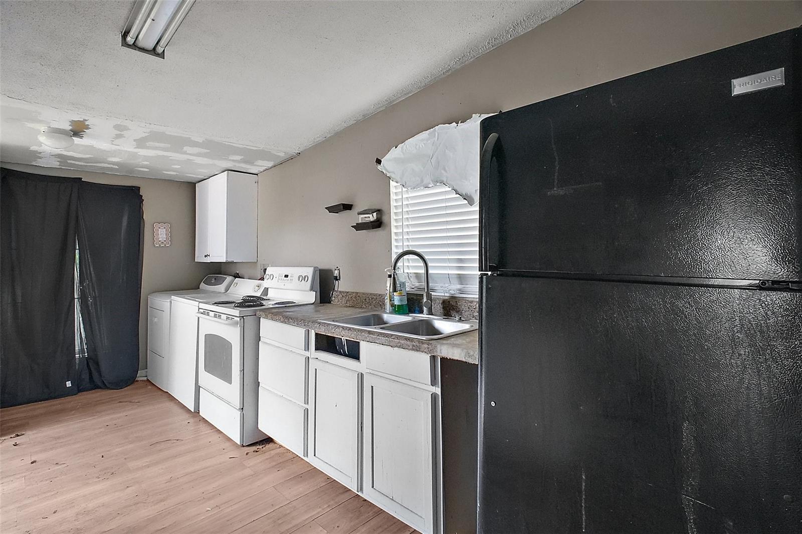 89 NE 169TH AVE, SILVER SPRINGS, FL, 34488