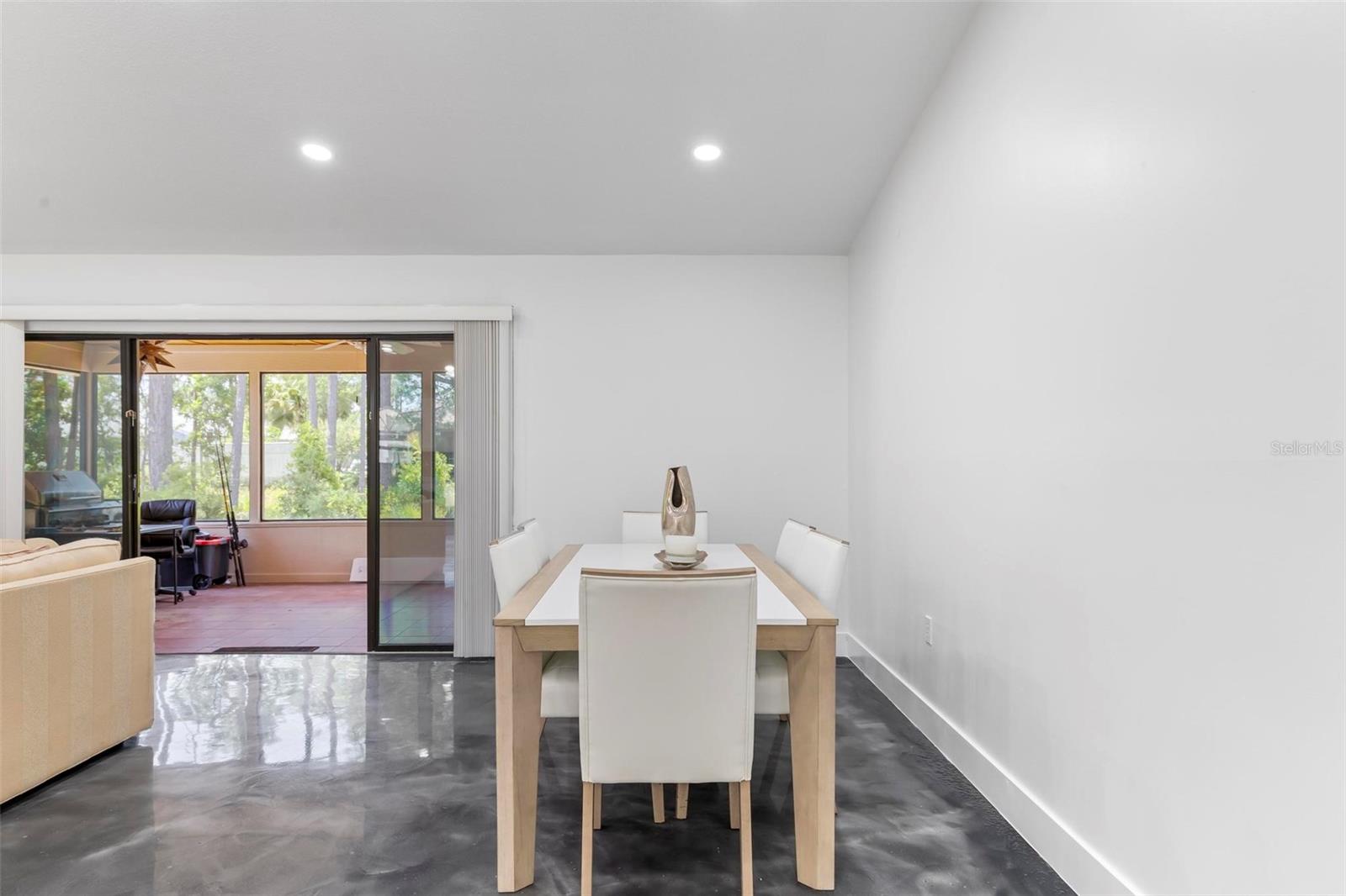 136 PEPPERDINE DR, PALM COAST, FL, 32164