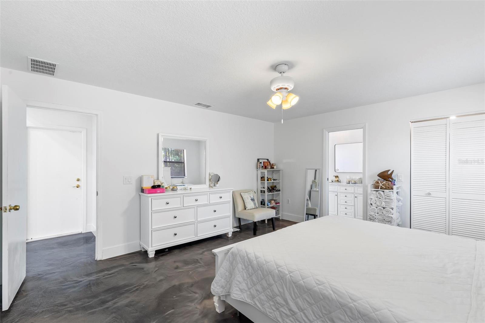 136 PEPPERDINE DR, PALM COAST, FL, 32164