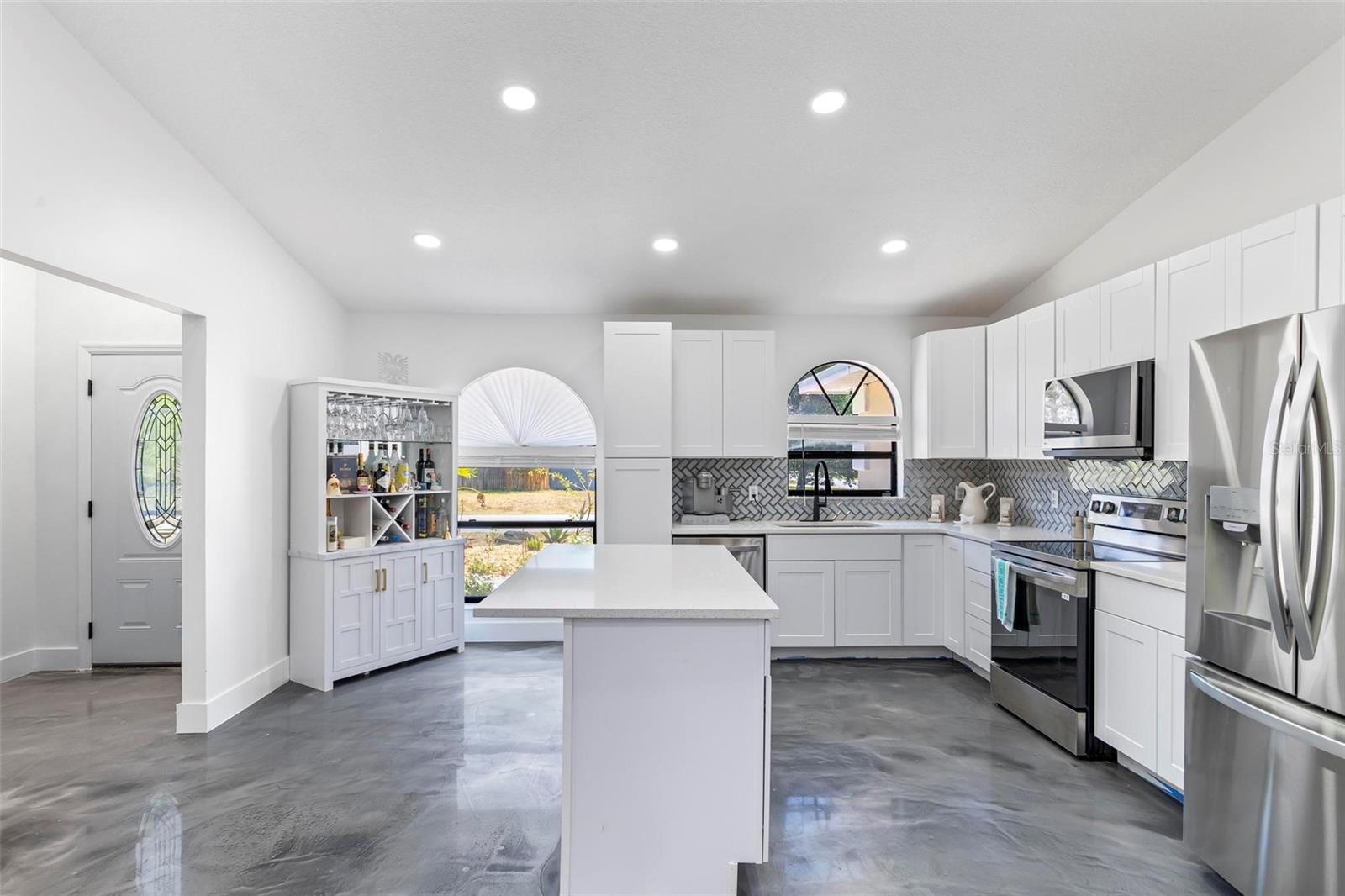136 PEPPERDINE DR, PALM COAST, FL, 32164