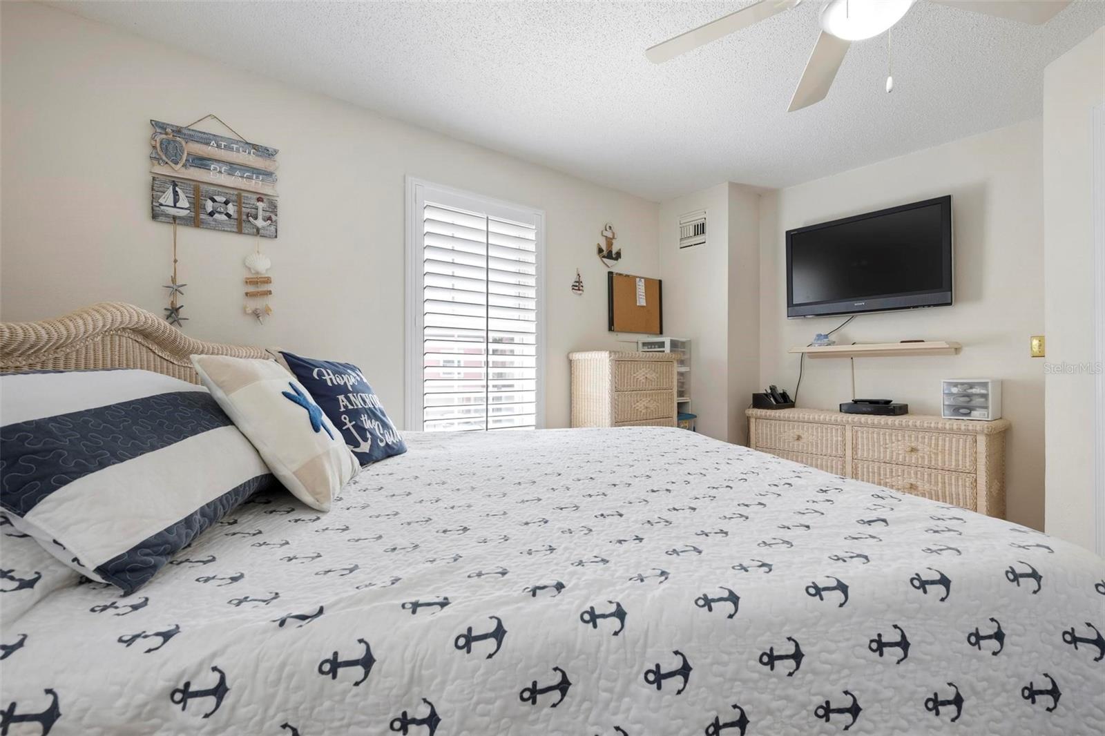 4503 GULF DR #A&B, HOLMES BEACH, FL, 34217