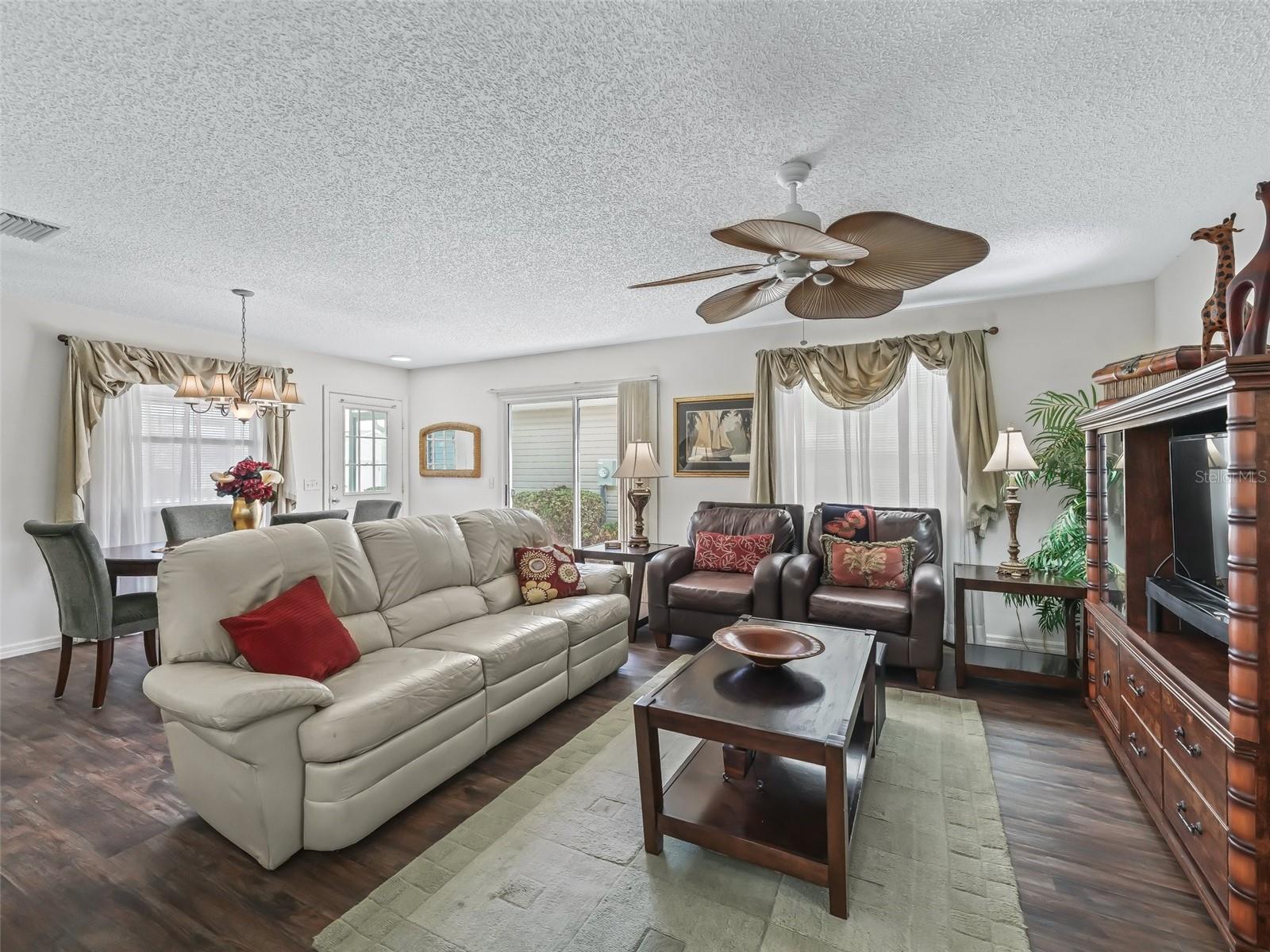 2450 KINGSTREE PL, THE VILLAGES, FL, 32162