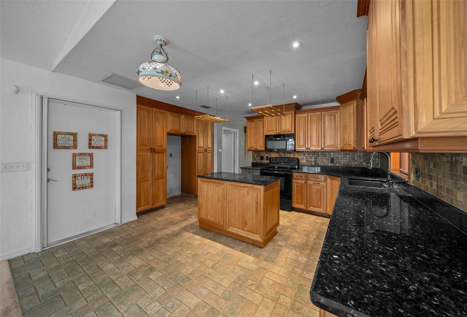 2030 SE 32ND LN, OCALA, FL, 34471