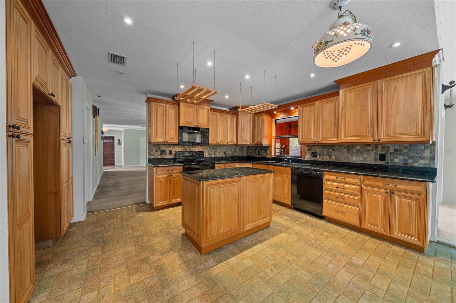 2030 SE 32ND LN, OCALA, FL, 34471