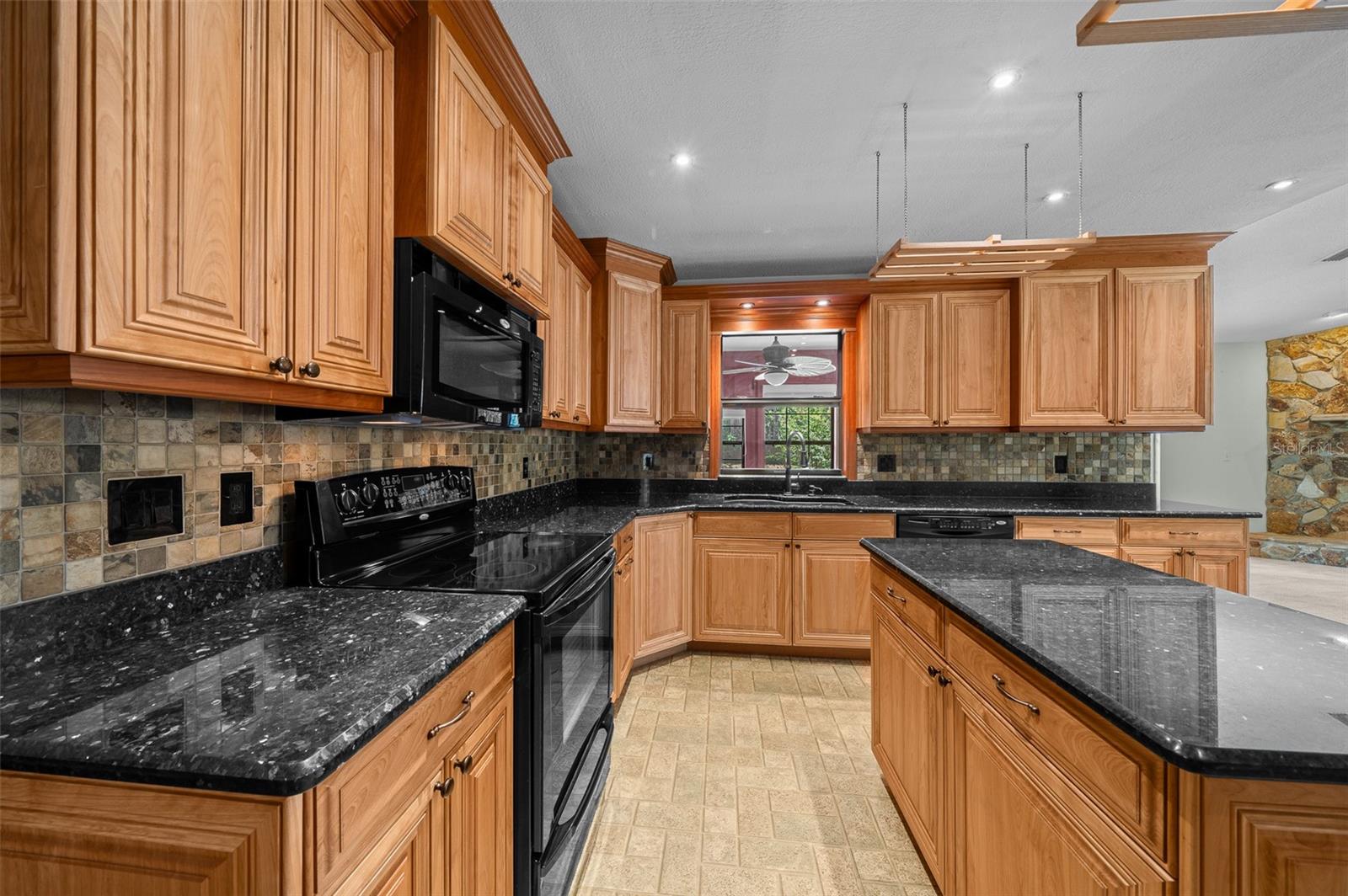 2030 SE 32ND LN, OCALA, FL, 34471