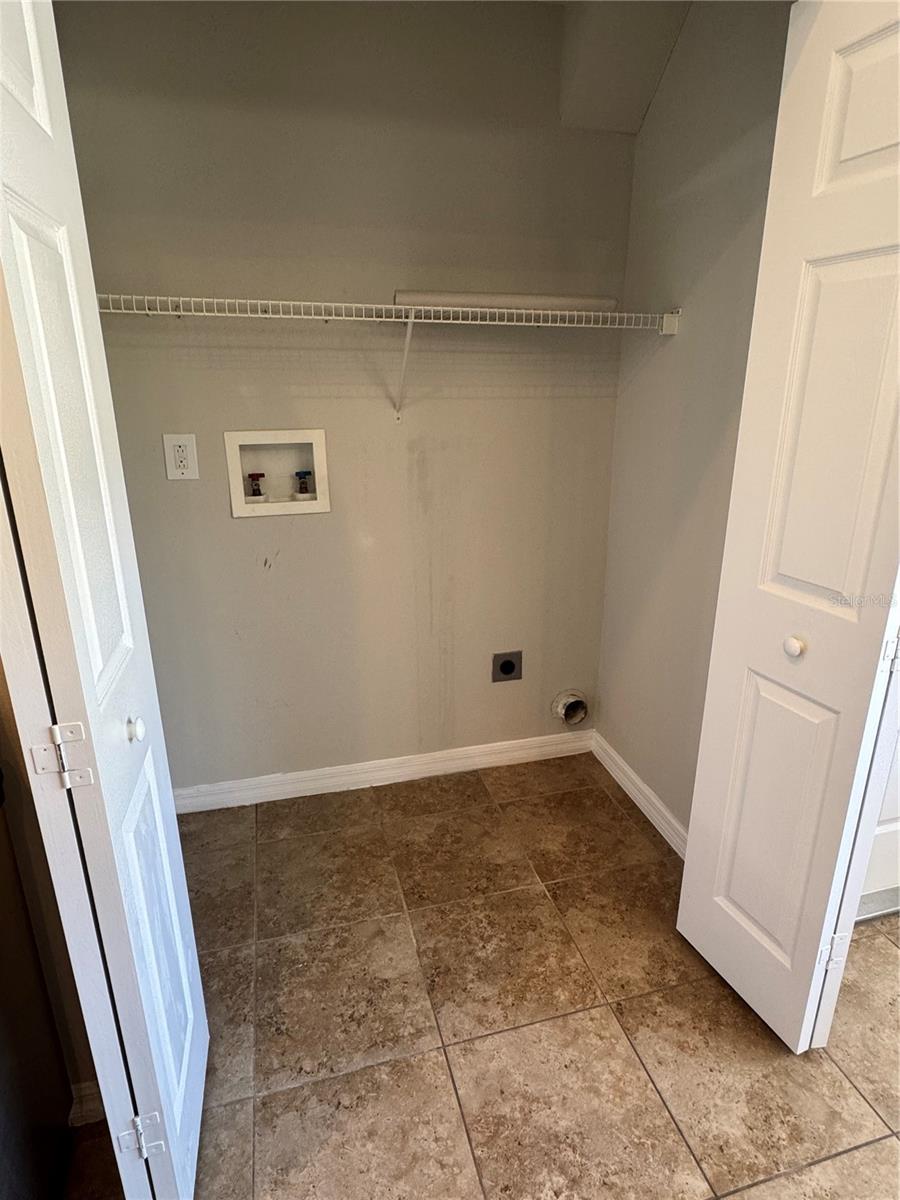 15 FERNON LN, PALM COAST, FL, 32137