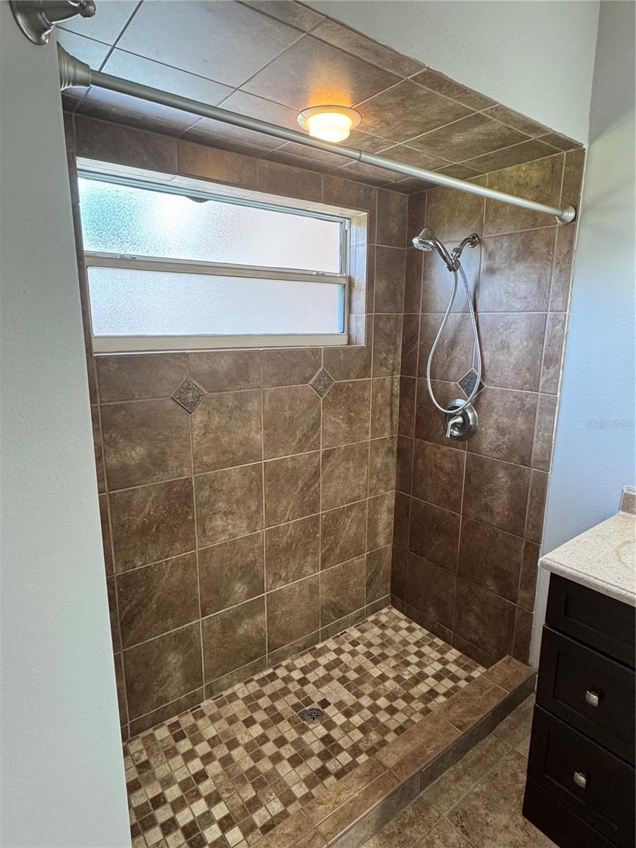 15 FERNON LN, PALM COAST, FL, 32137