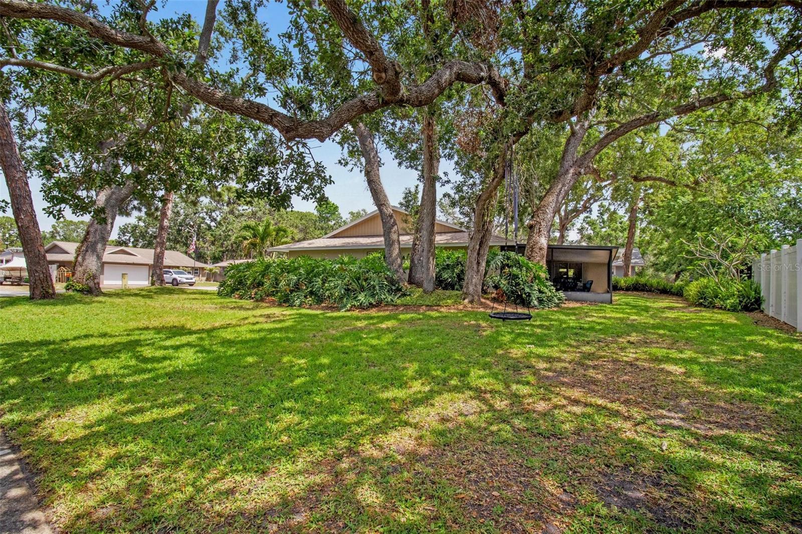 5600 BAY PINES LAKES BLVD, ST PETERSBURG, FL, 33708