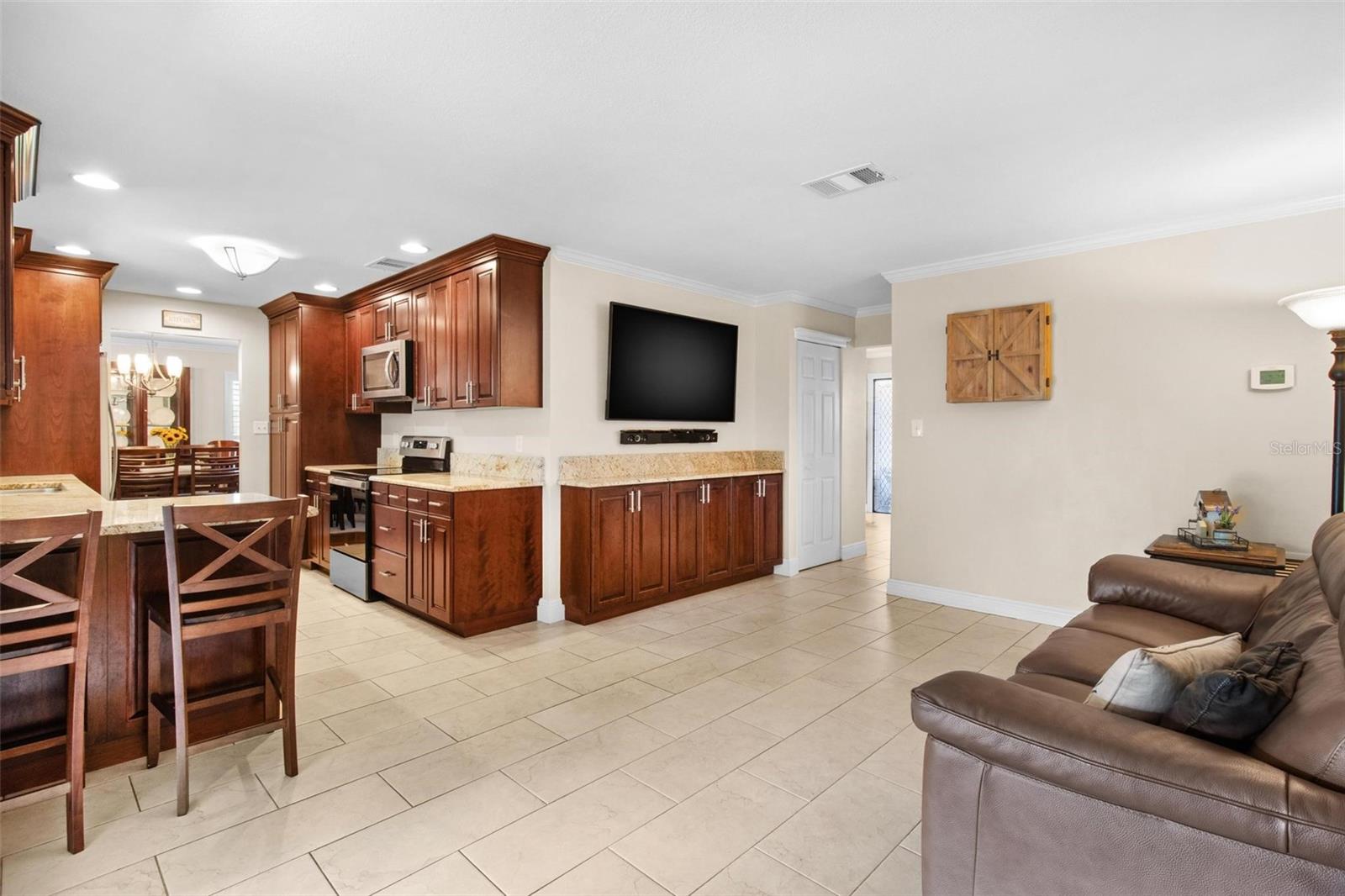 5600 BAY PINES LAKES BLVD, ST PETERSBURG, FL, 33708