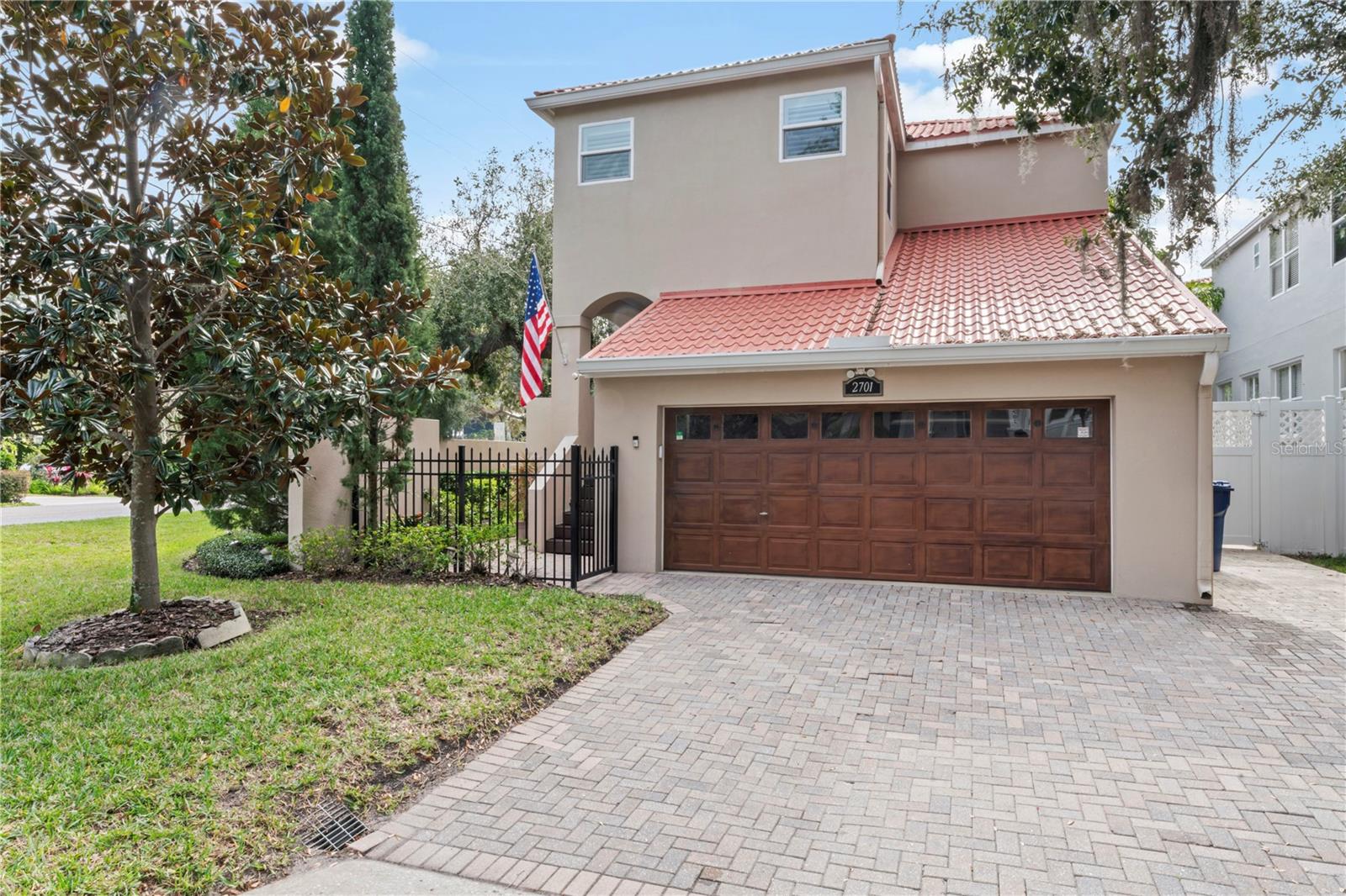 2701 W BAY AVE, TAMPA, FL, 33611