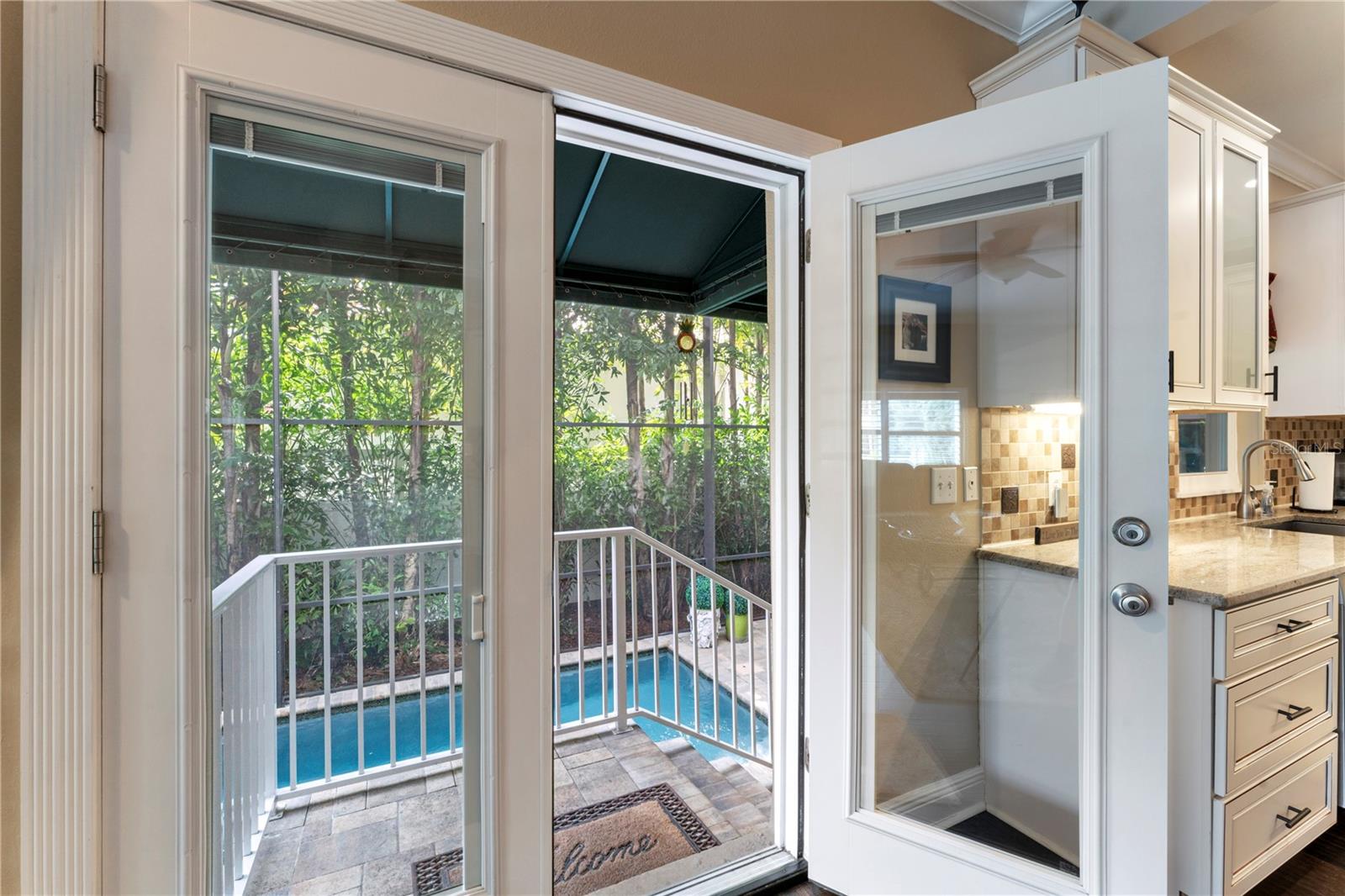 2701 W BAY AVE, TAMPA, FL, 33611