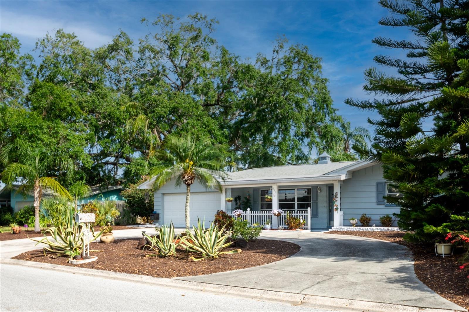 930 S LYNDHURST ST, DUNEDIN, FL, 34698
