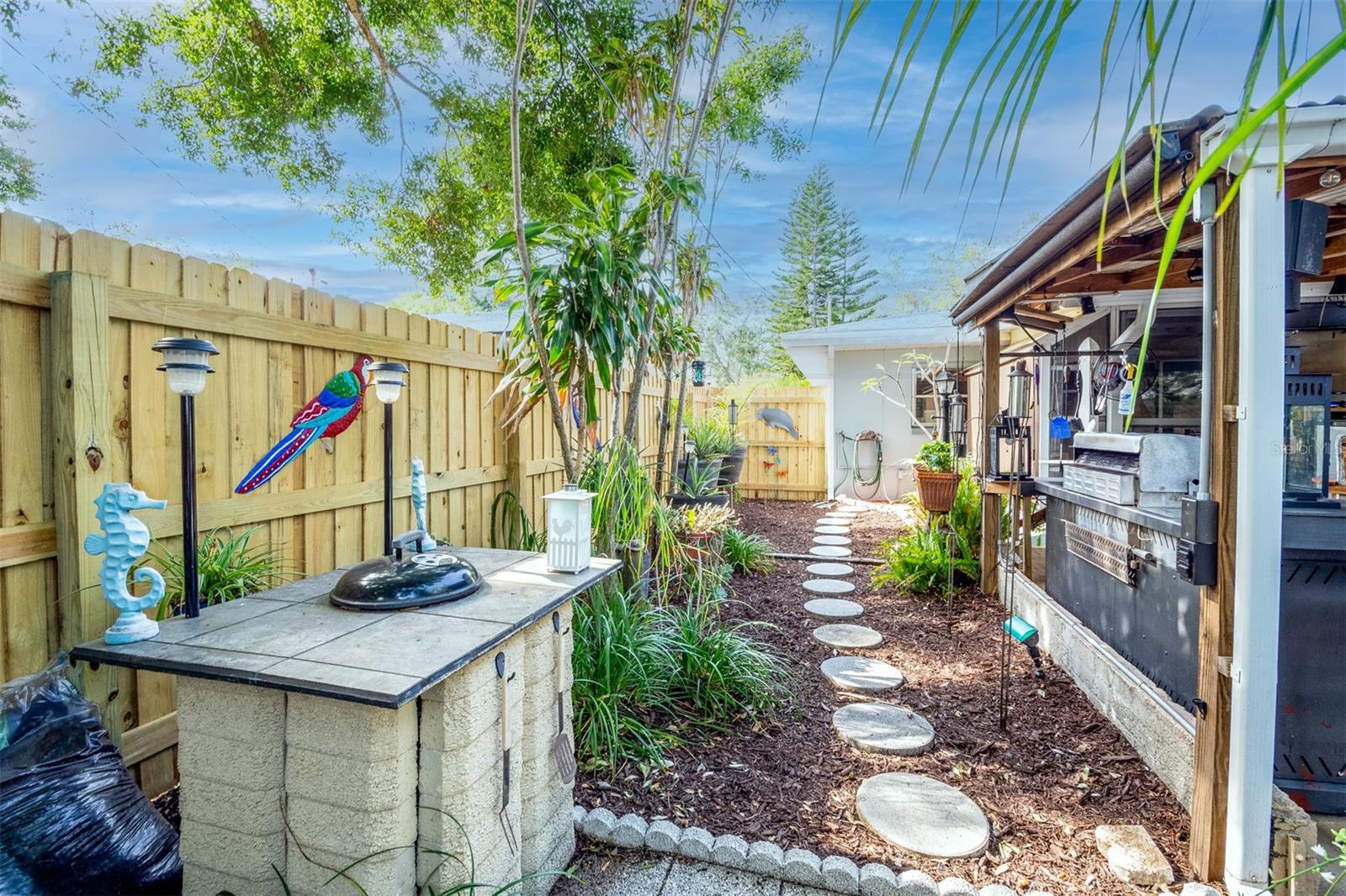 930 S LYNDHURST ST, DUNEDIN, FL, 34698