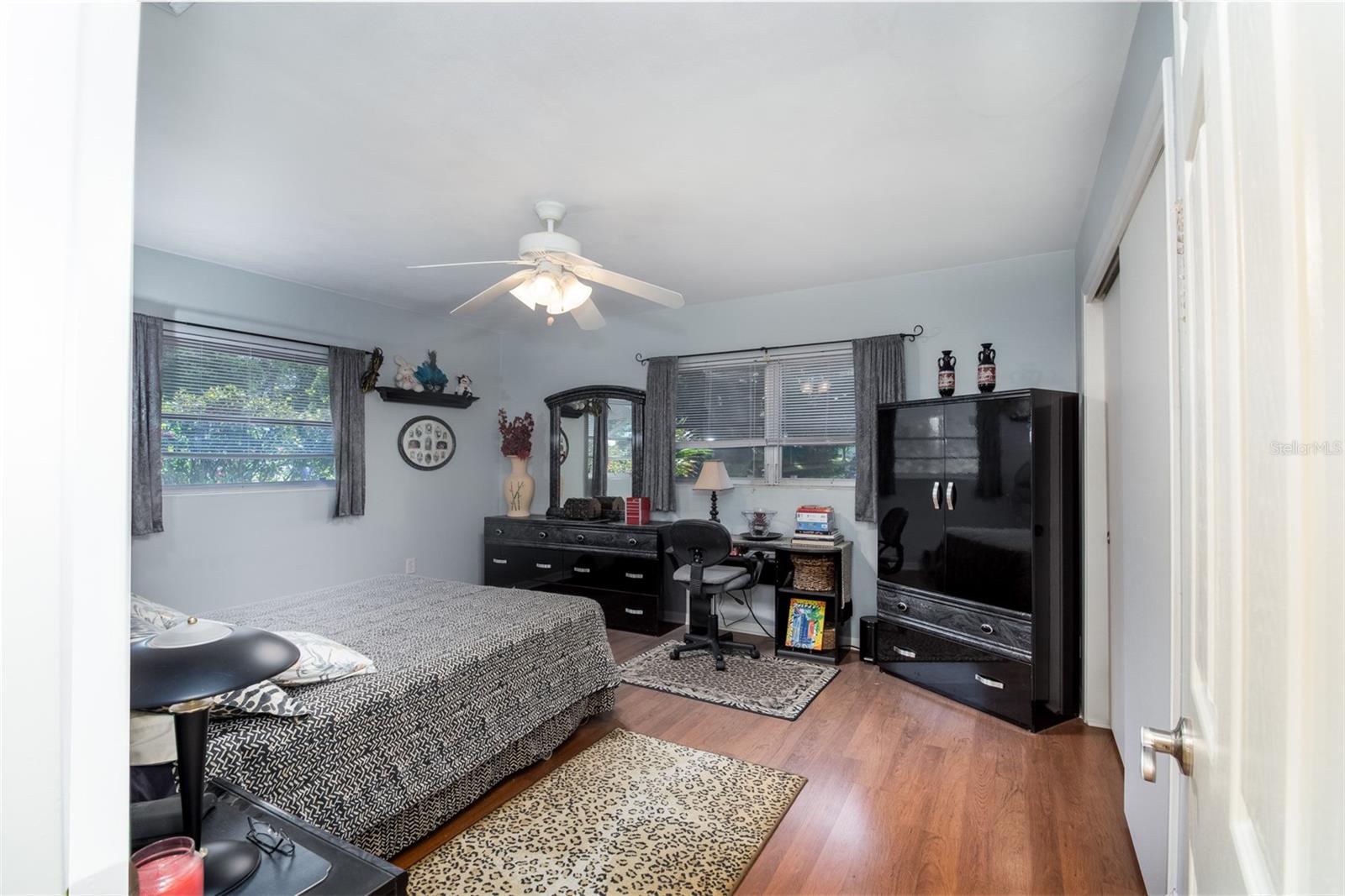 930 S LYNDHURST ST, DUNEDIN, FL, 34698