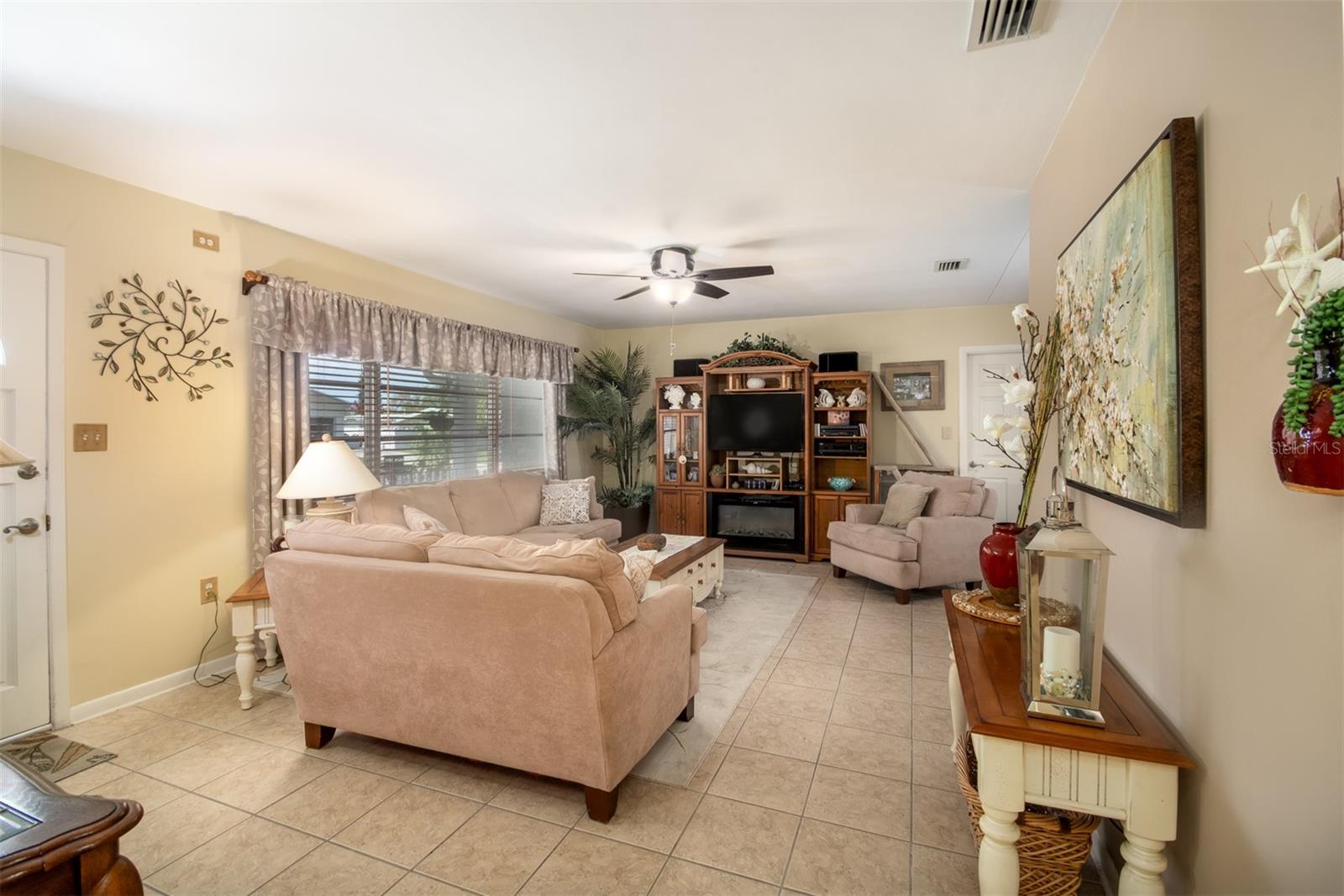 930 S LYNDHURST ST, DUNEDIN, FL, 34698