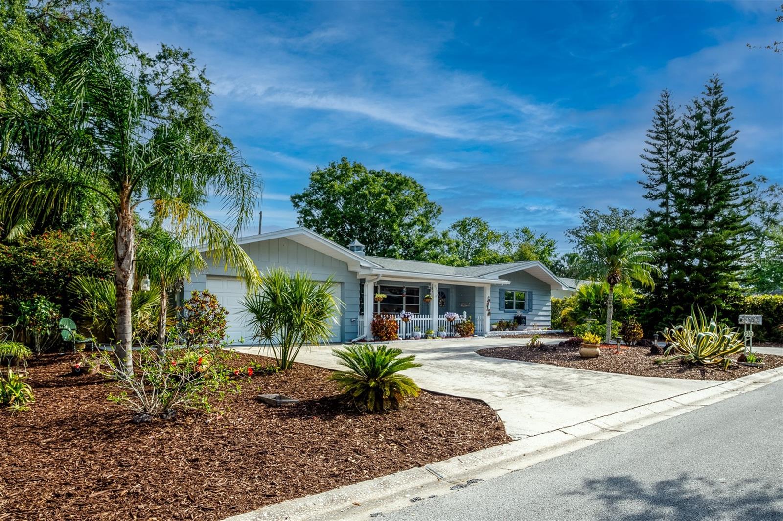 930 S LYNDHURST ST, DUNEDIN, FL, 34698