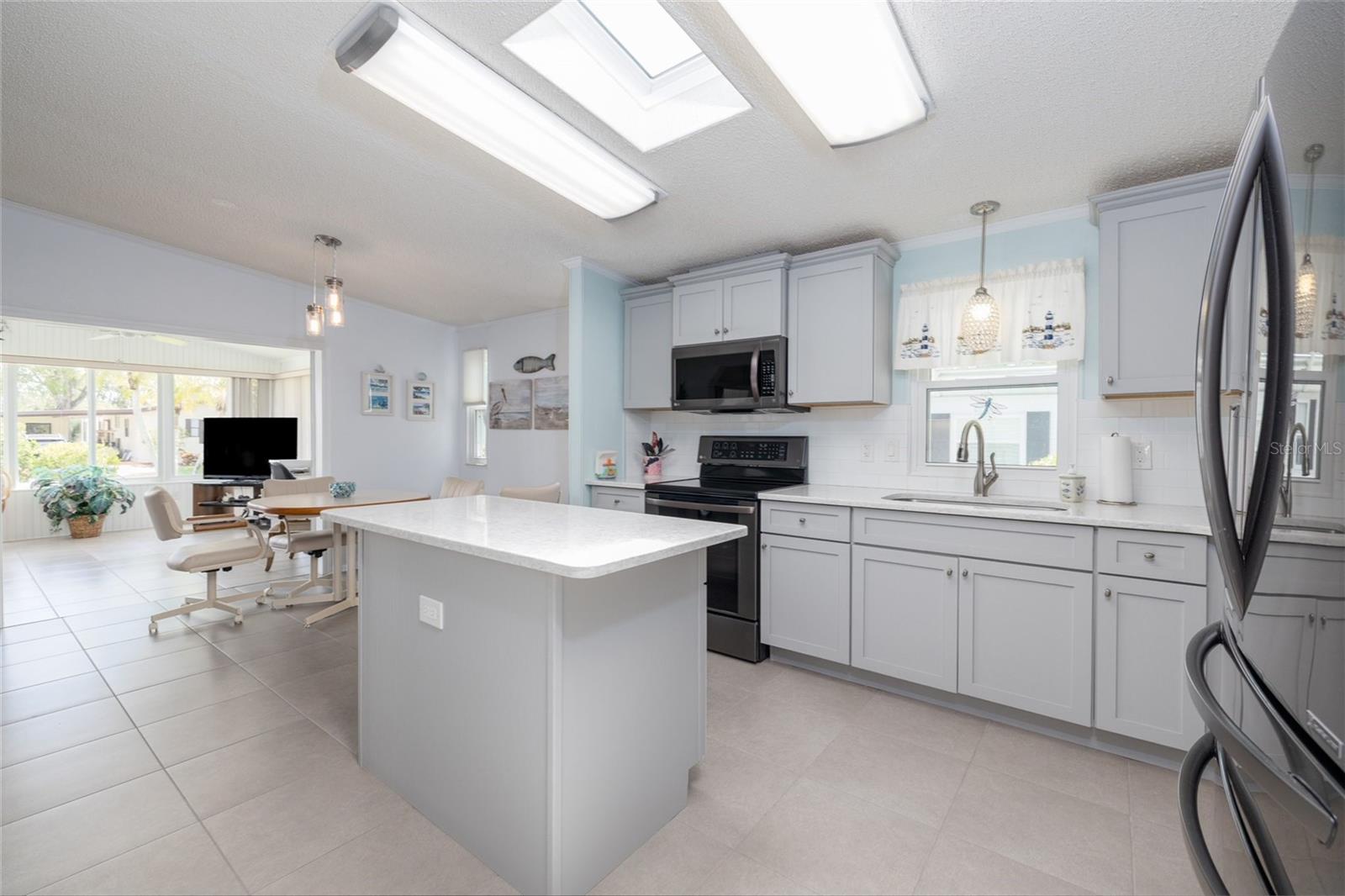 308 PORTSIDE LN, EDGEWATER, FL, 32141