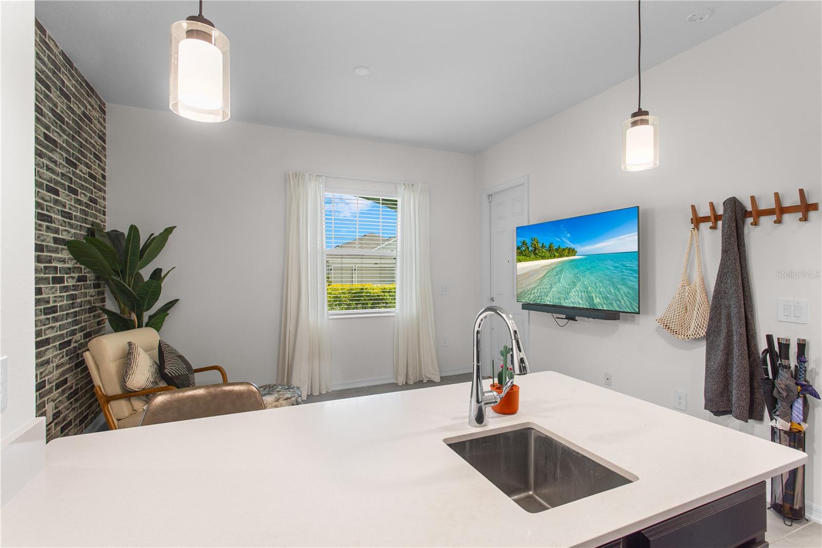 5393 RED CORAL CIR, MOUNT DORA, FL, 32757