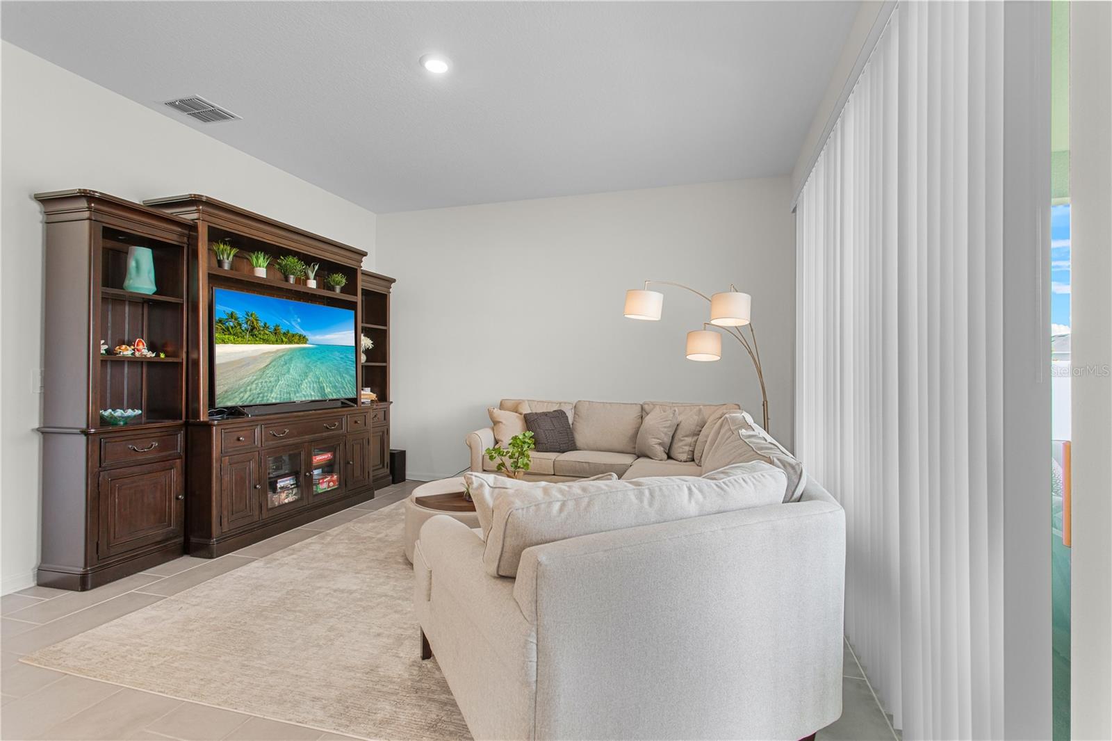 5393 RED CORAL CIR, MOUNT DORA, FL, 32757