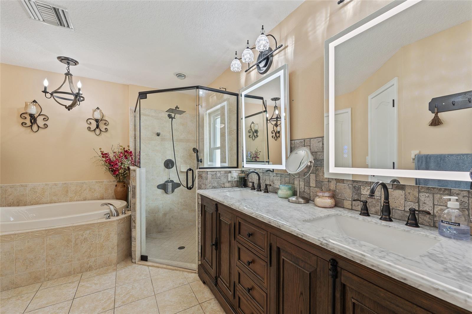 12137 BUTTONBUSH LOOP, LEESBURG, FL, 34788