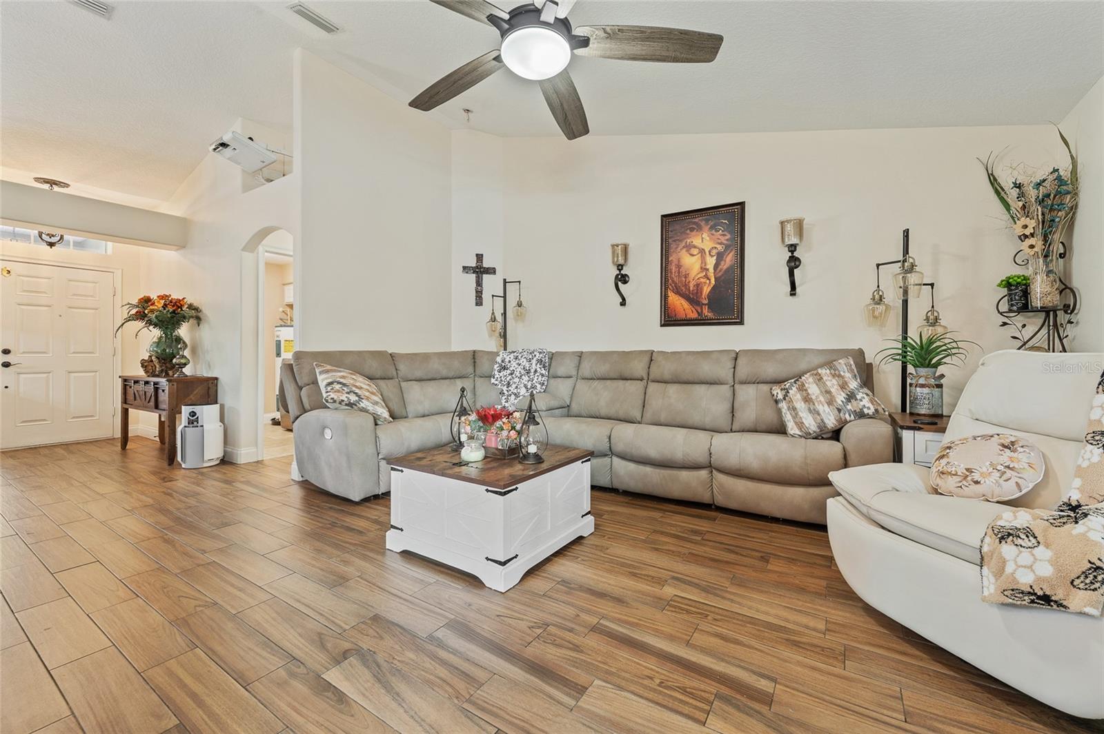 12137 BUTTONBUSH LOOP, LEESBURG, FL, 34788