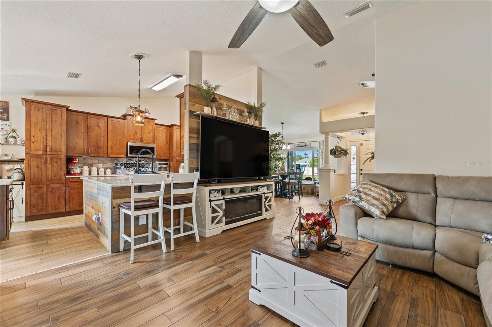 12137 BUTTONBUSH LOOP, LEESBURG, FL, 34788