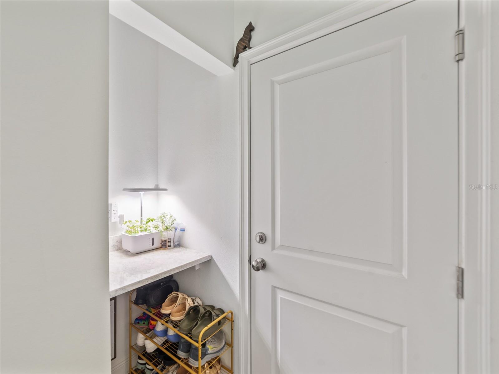 1220 FLORABLU DR, SEFFNER, FL, 33584