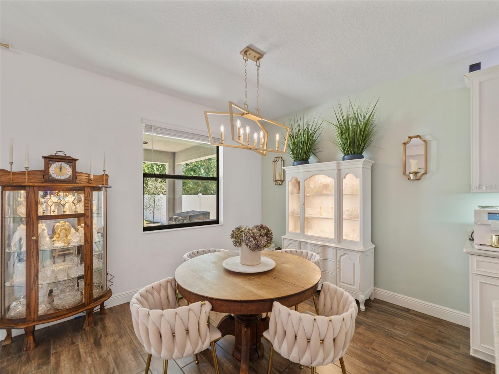 1220 FLORABLU DR, SEFFNER, FL, 33584