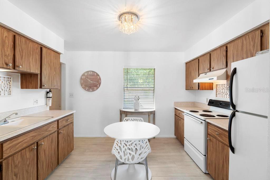 708 WAYNE AVE, NEW SMYRNA BEACH, FL, 32168