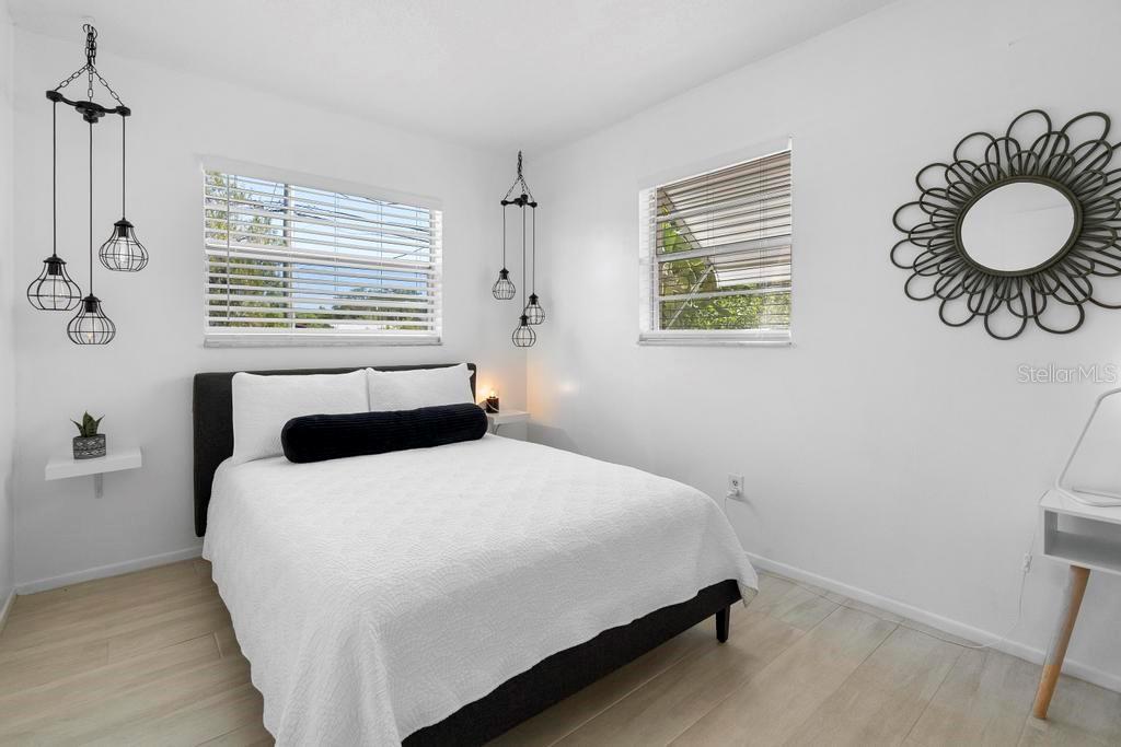 708 WAYNE AVE, NEW SMYRNA BEACH, FL, 32168