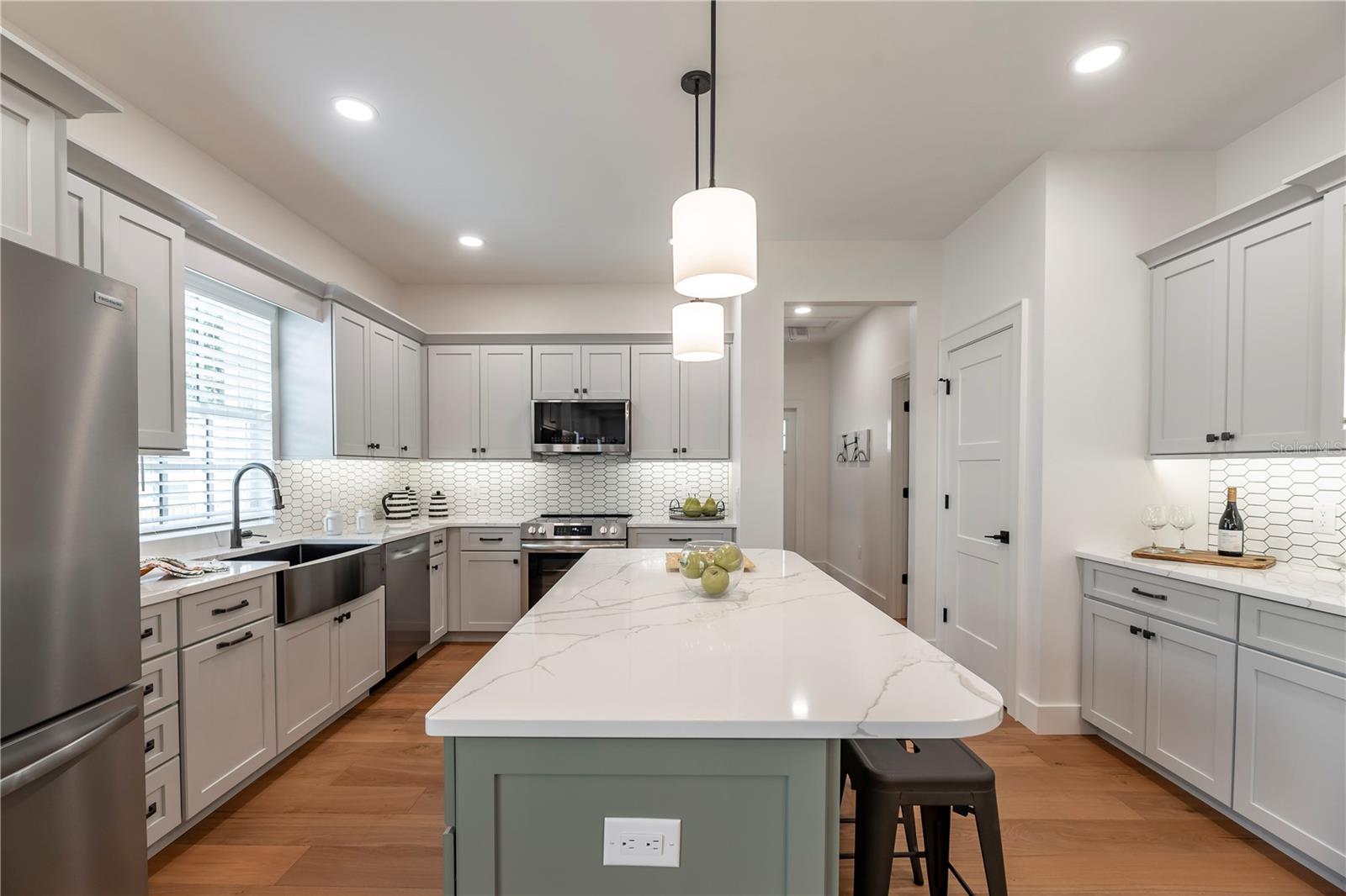 527 W PARK ST, LAKELAND, FL, 33803