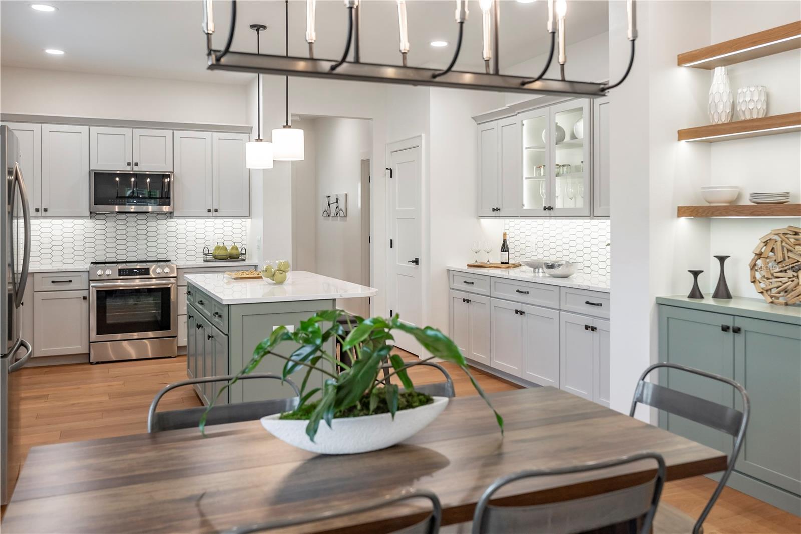 527 W PARK ST, LAKELAND, FL, 33803