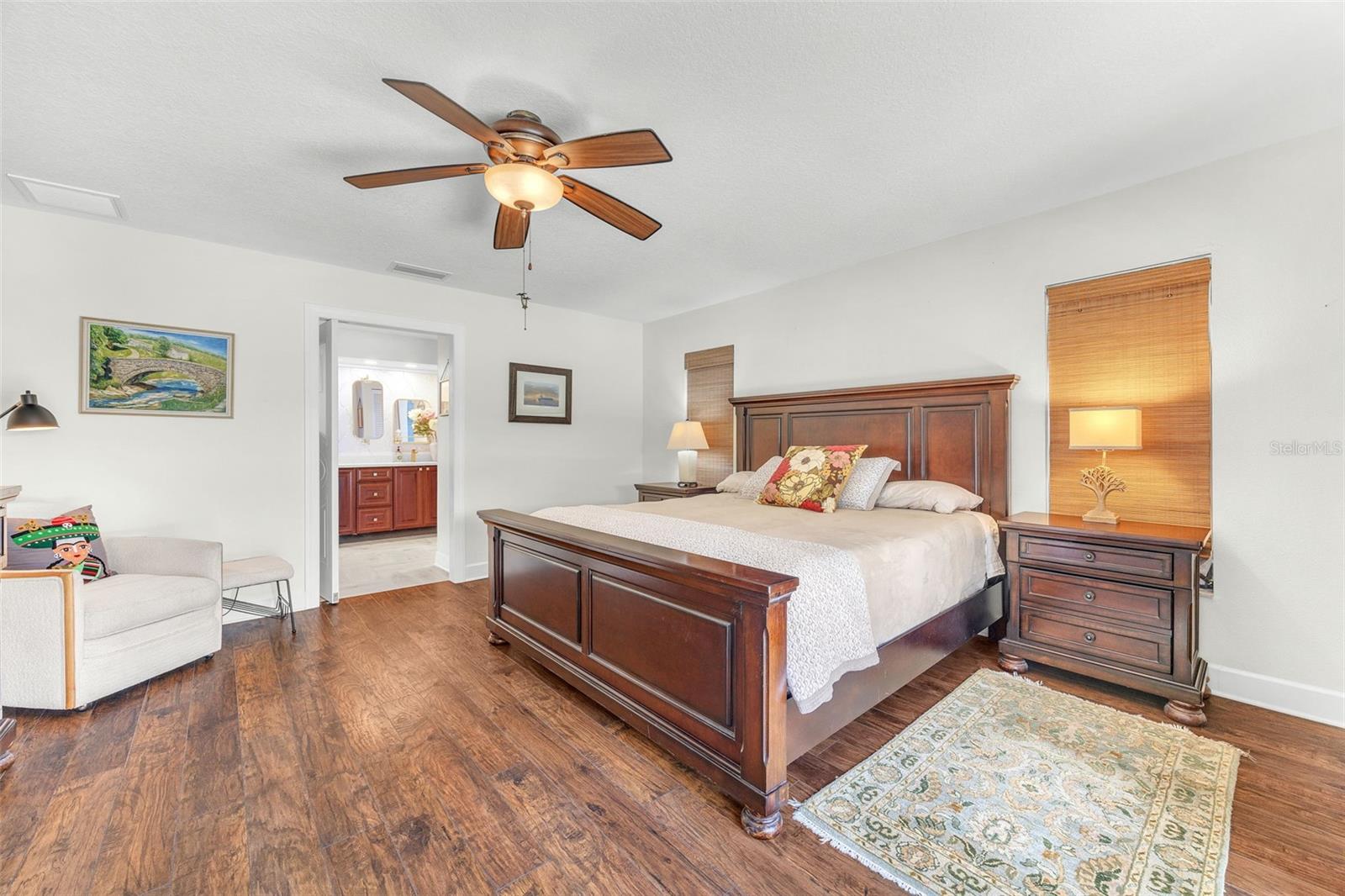 1220 PINELLAS POINT DR S, ST PETERSBURG, FL, 33705