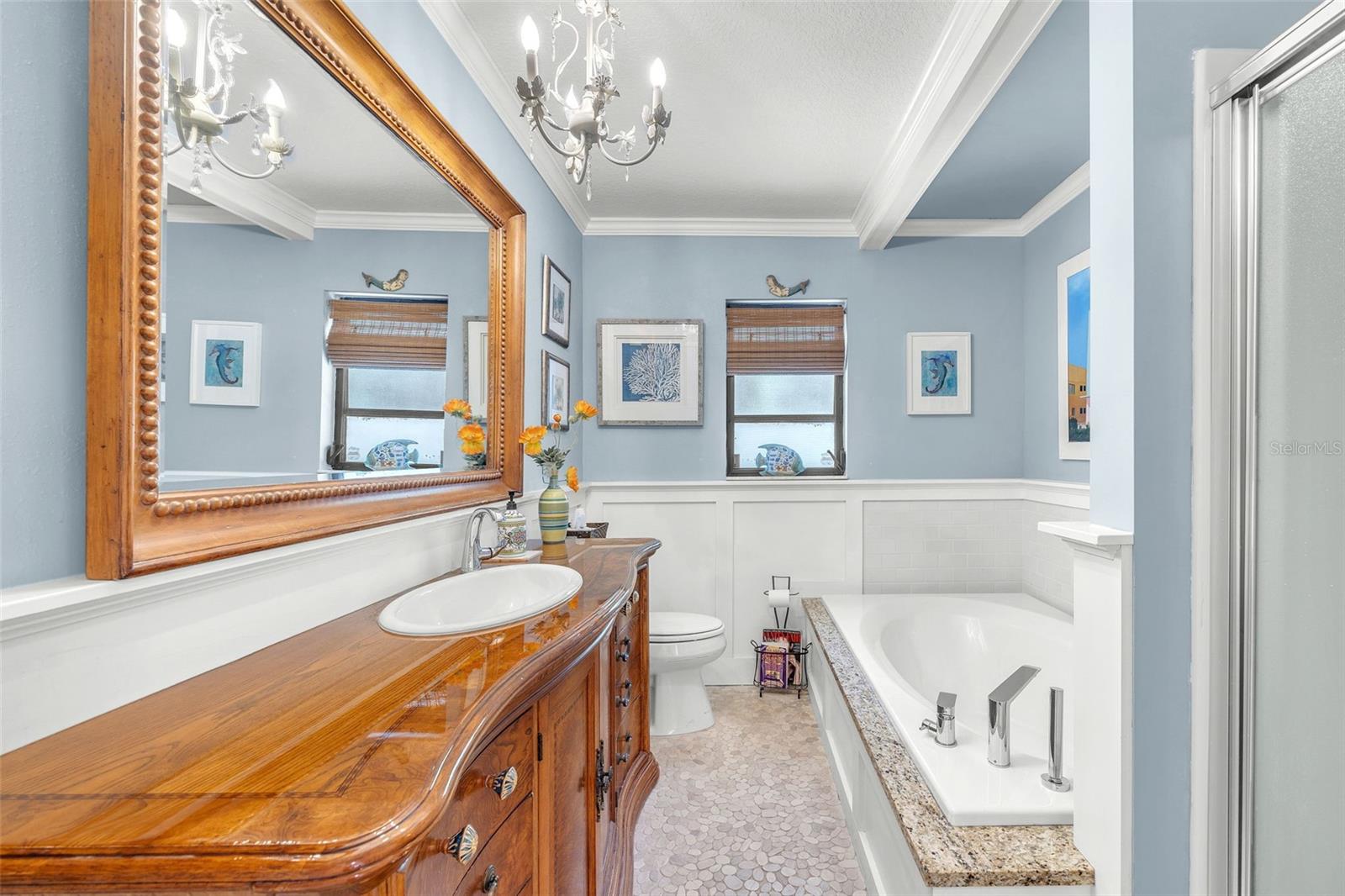 1220 PINELLAS POINT DR S, ST PETERSBURG, FL, 33705