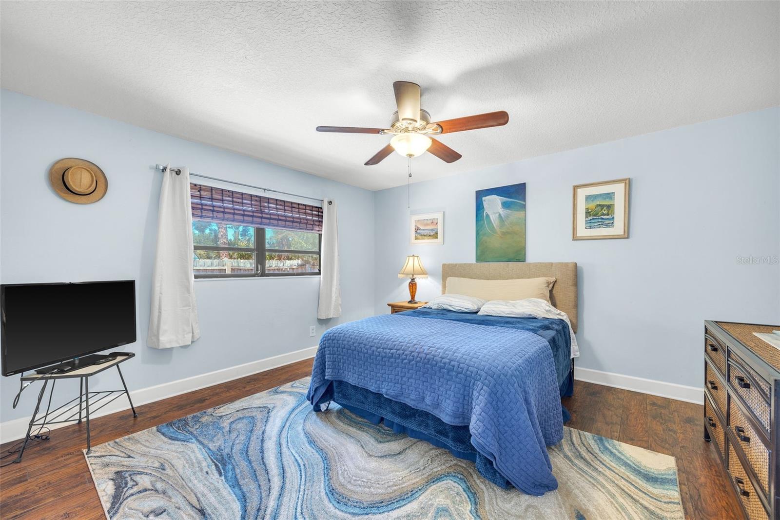 1220 PINELLAS POINT DR S, ST PETERSBURG, FL, 33705