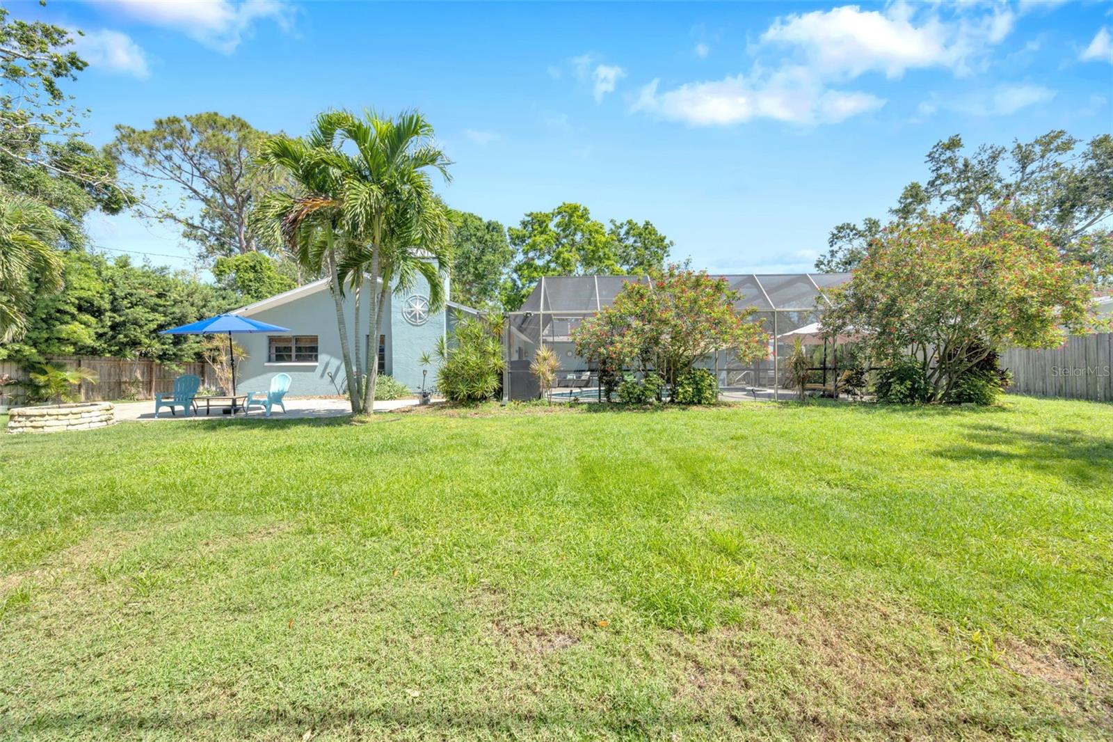 1220 PINELLAS POINT DR S, ST PETERSBURG, FL, 33705