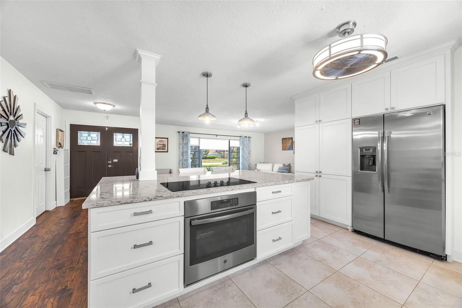 1220 PINELLAS POINT DR S, ST PETERSBURG, FL, 33705