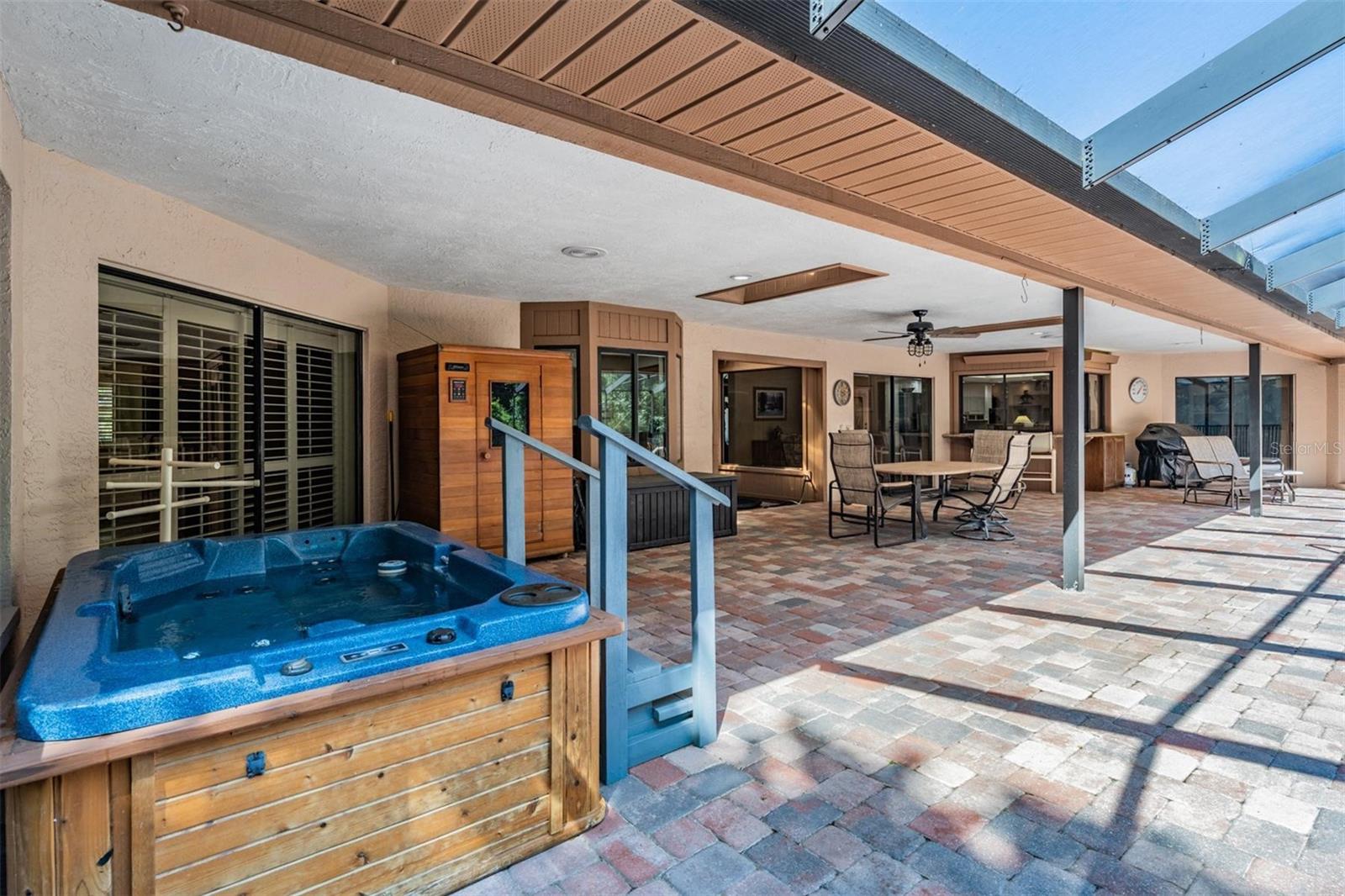 663 TURNBERRY CT, TARPON SPRINGS, FL, 34688