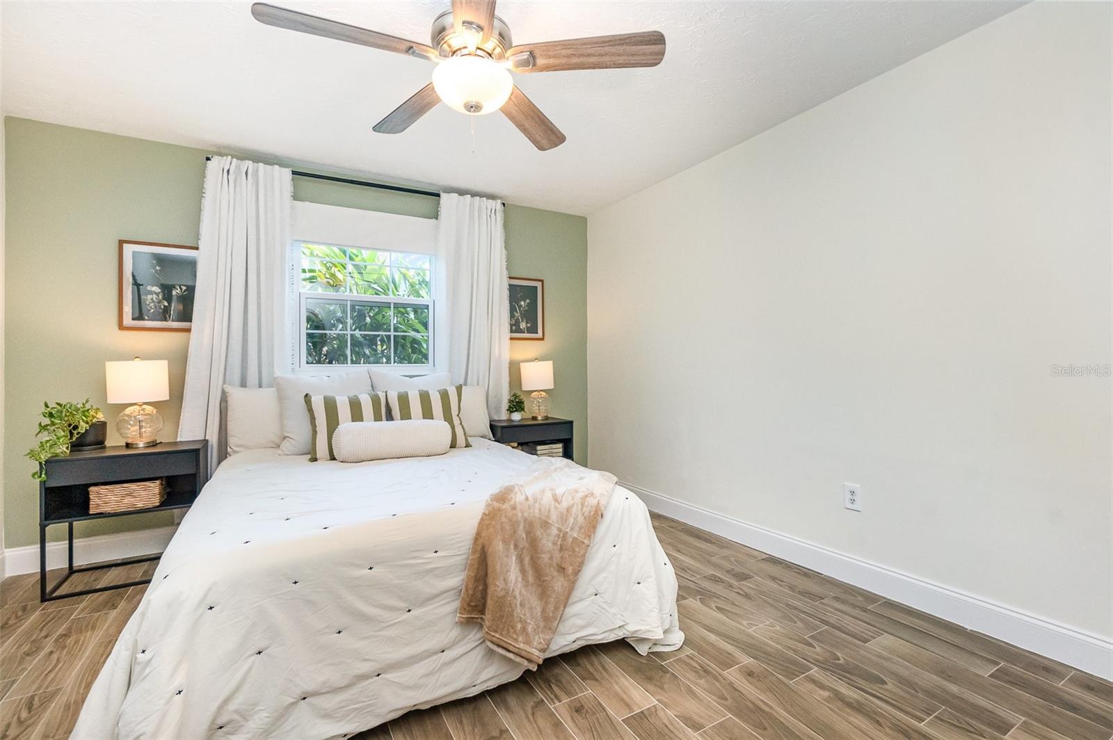 4332 LAKE UNDERHILL RD #12D10, ORLANDO, FL, 32803