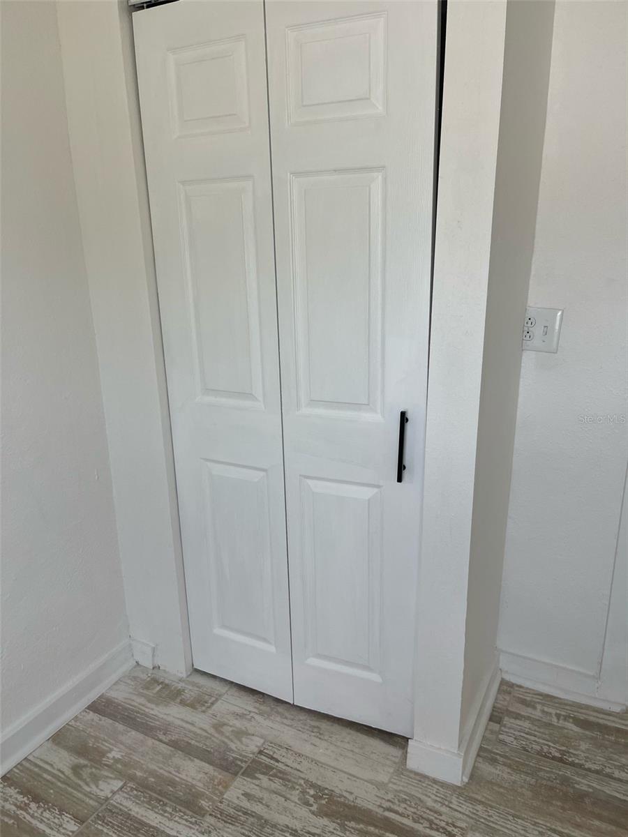 5562 OLD TAMPA HWY, DAVENPORT, FL, 33896