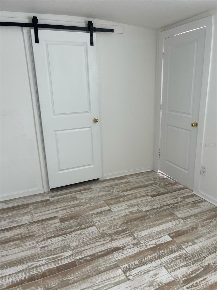 5562 OLD TAMPA HWY, DAVENPORT, FL, 33896