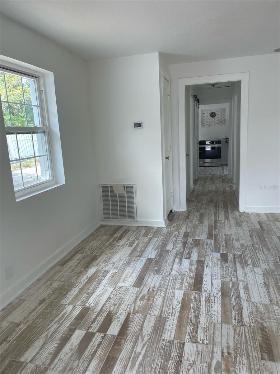 5562 OLD TAMPA HWY, DAVENPORT, FL, 33896